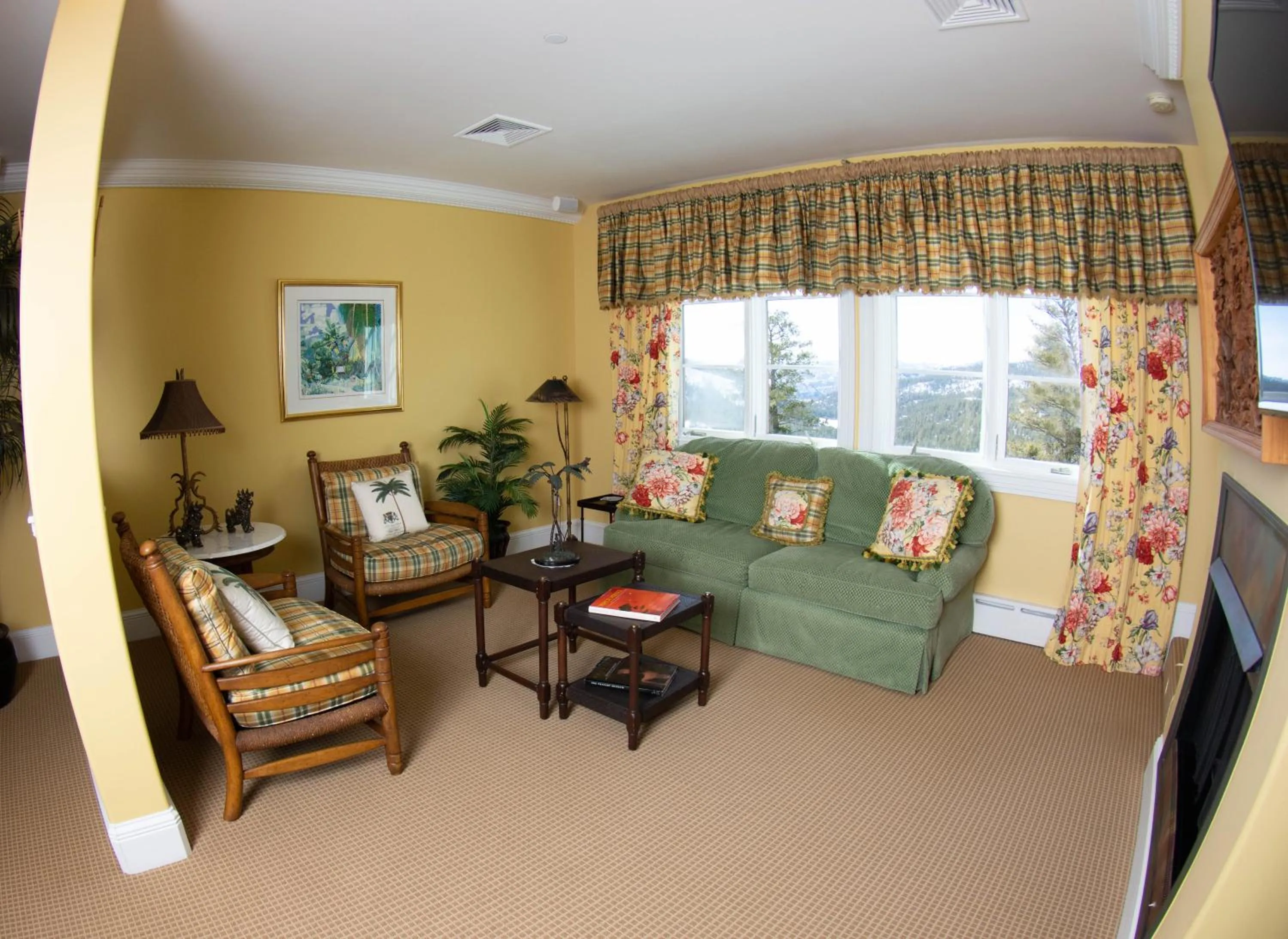 The Guest House at Keyah Grande