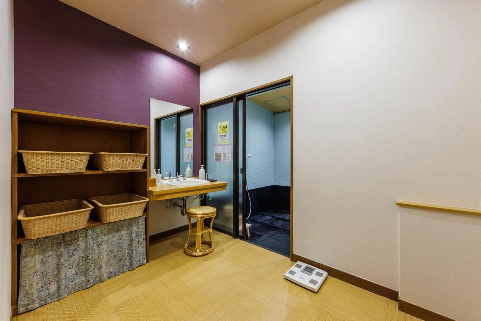 Hot Tub in Kyoto Ryokan SAKANOUE