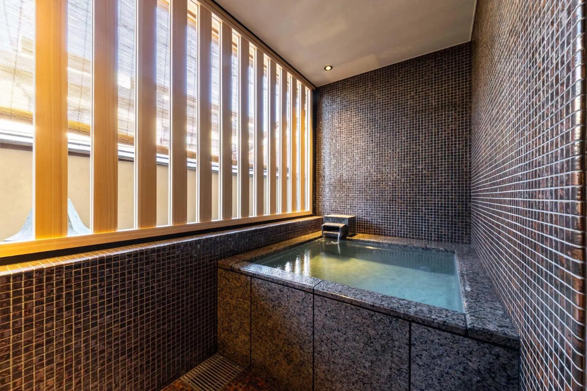 Open Air Bath in Kyoto Ryokan SAKANOUE