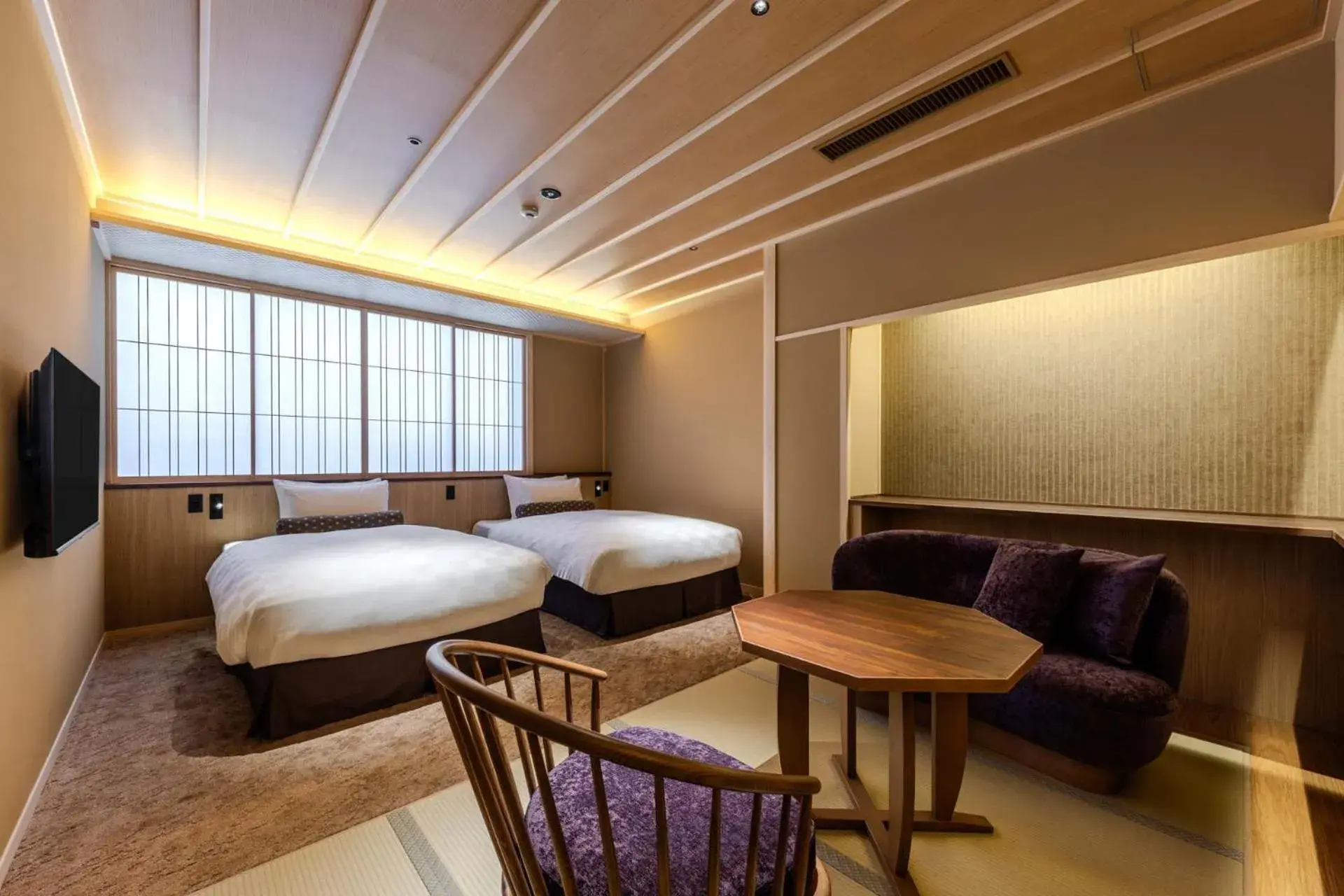 Photo of the whole room, Bed in Kyoto Ryokan SAKANOUE Photo of the whole room, Bed in Kyoto Ryokan SAKANOUE