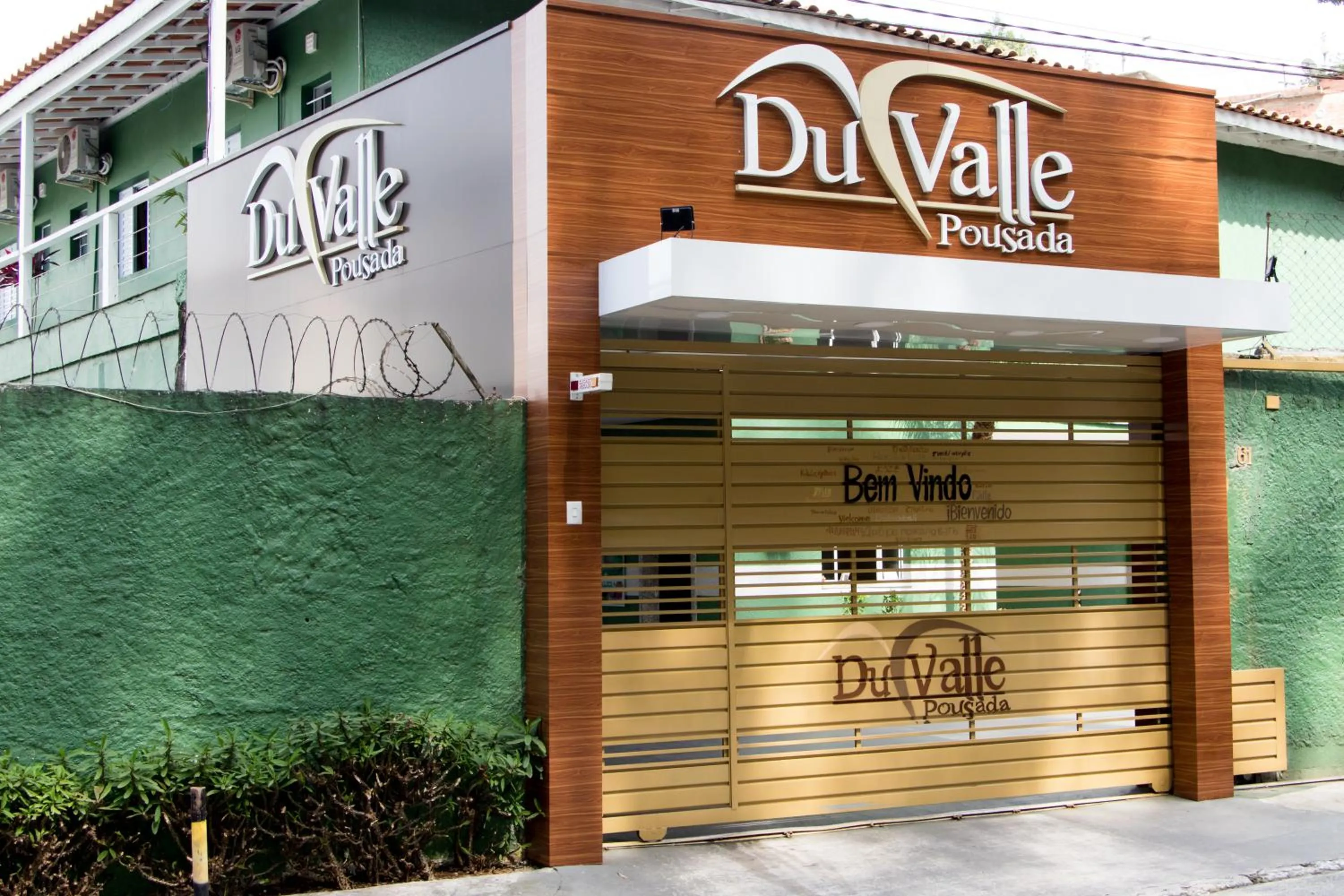 Facade/entrance in Pousada Du Valle