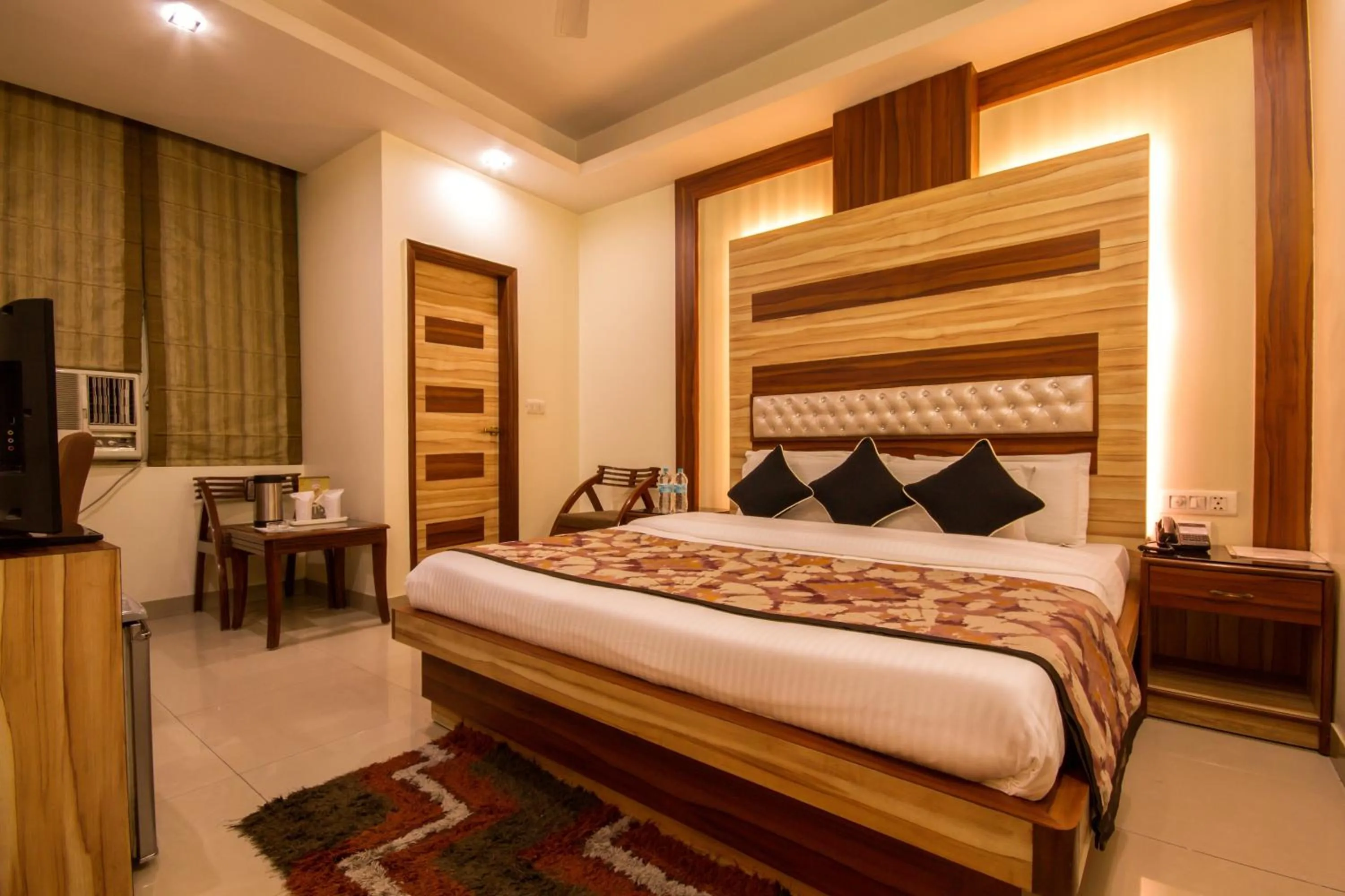 Bedroom, Bed in Hotel Aster Inn New Delhi