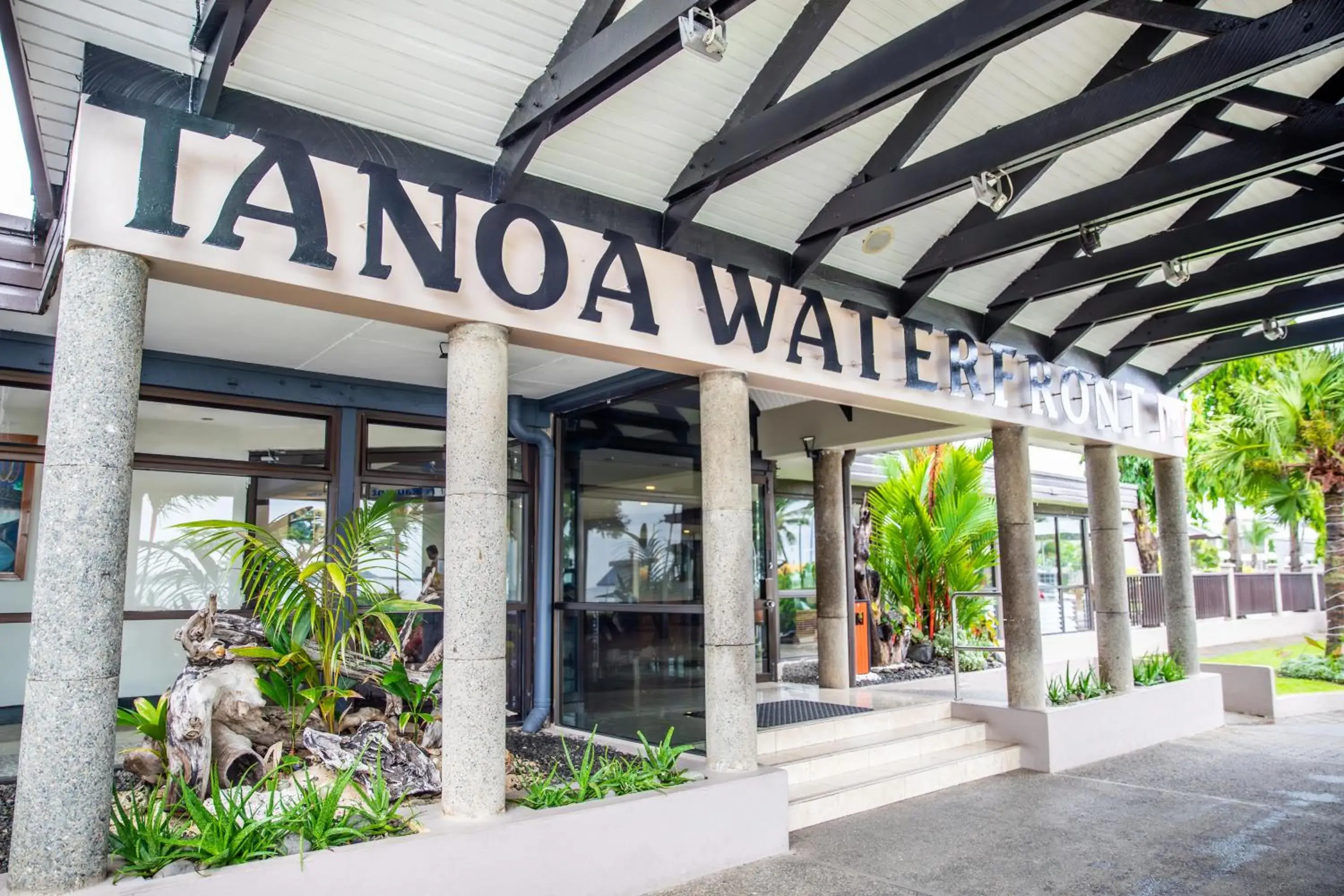Property building in Tanoa Waterfront Hotel Property building in Tanoa Waterfront Hotel