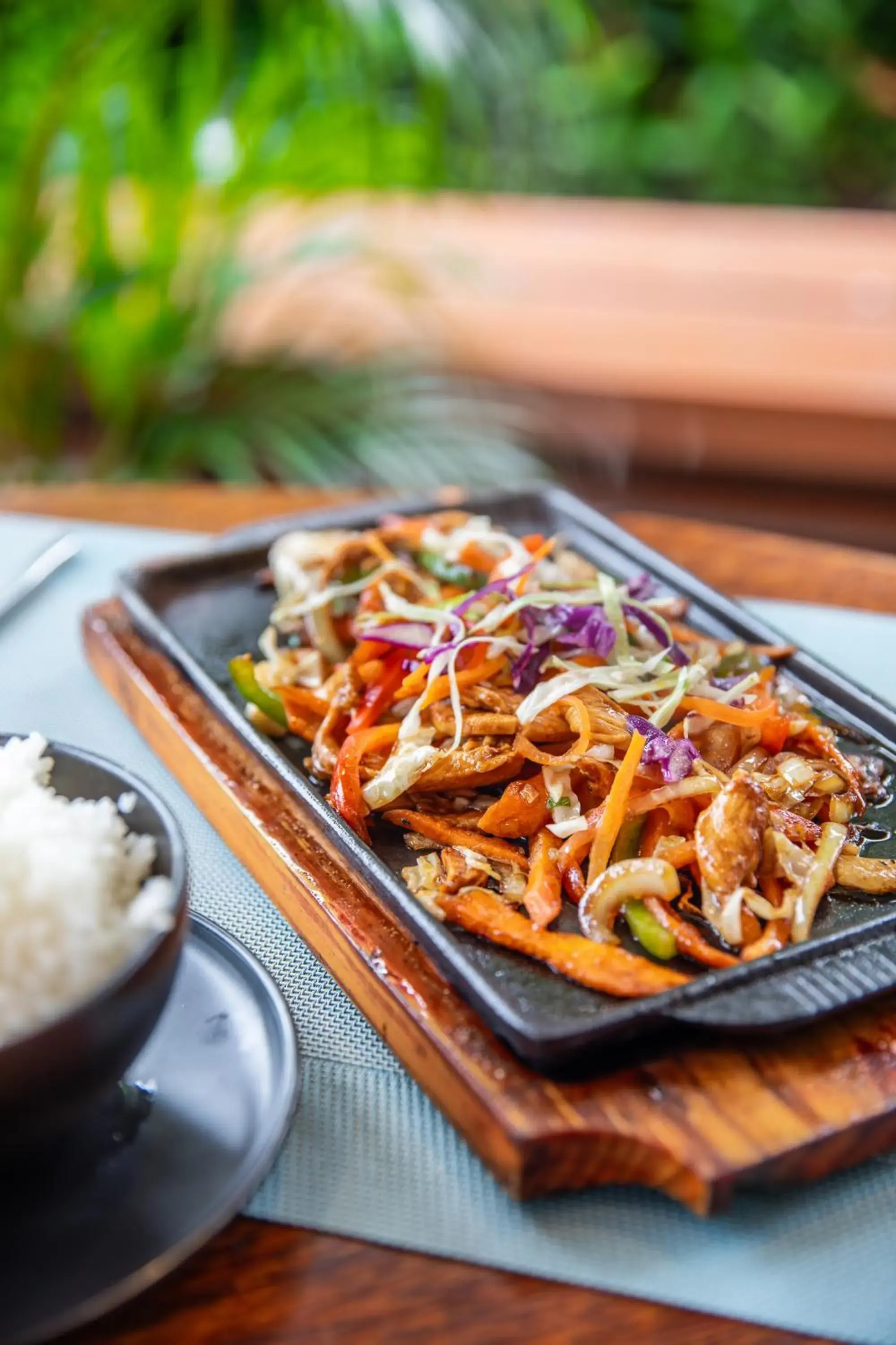 Restaurant/places to eat in Tanoa Waterfront Hotel Restaurant/places to eat in Tanoa Waterfront Hotel