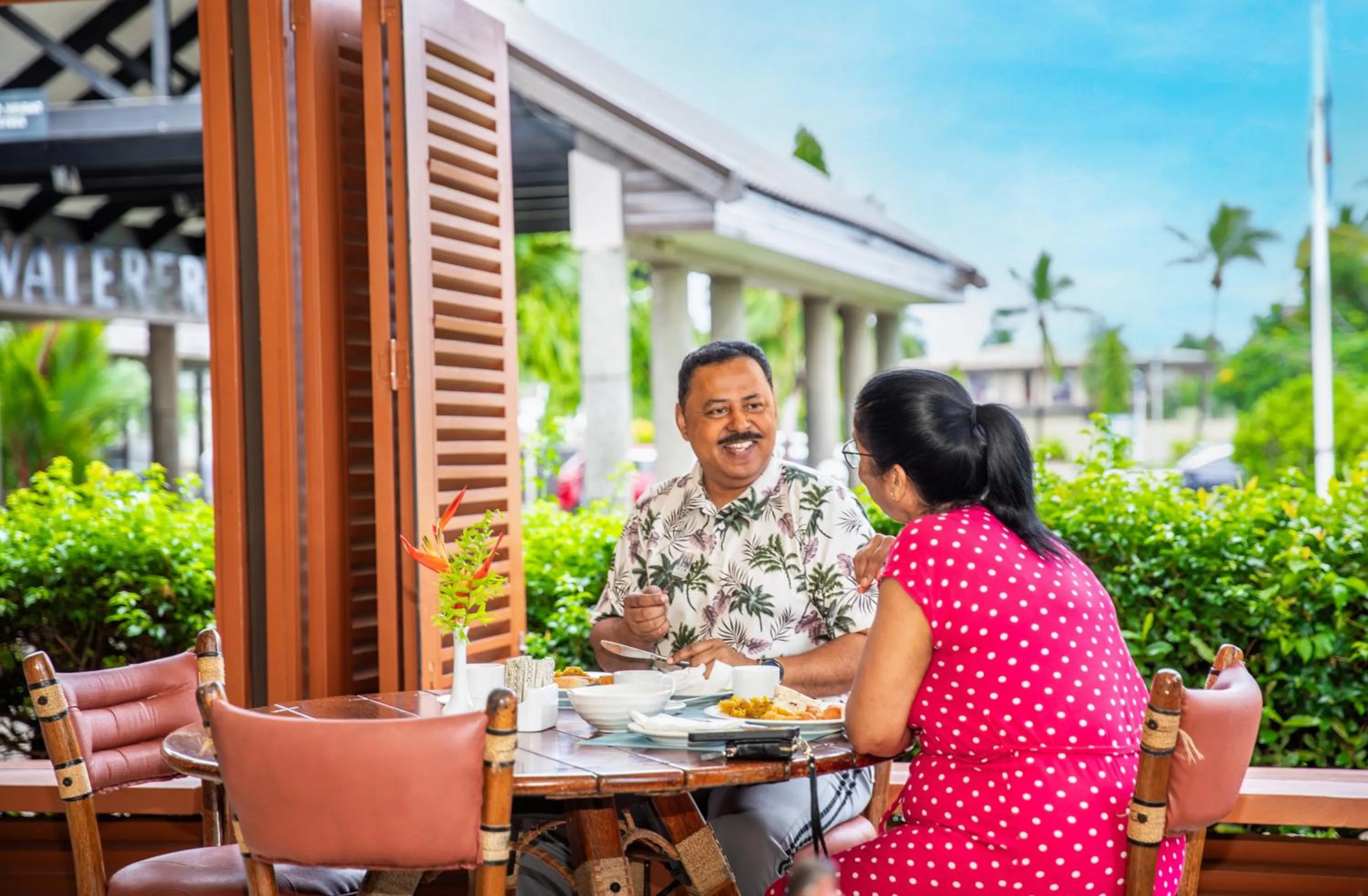 Restaurant/places to eat in Tanoa Waterfront Hotel