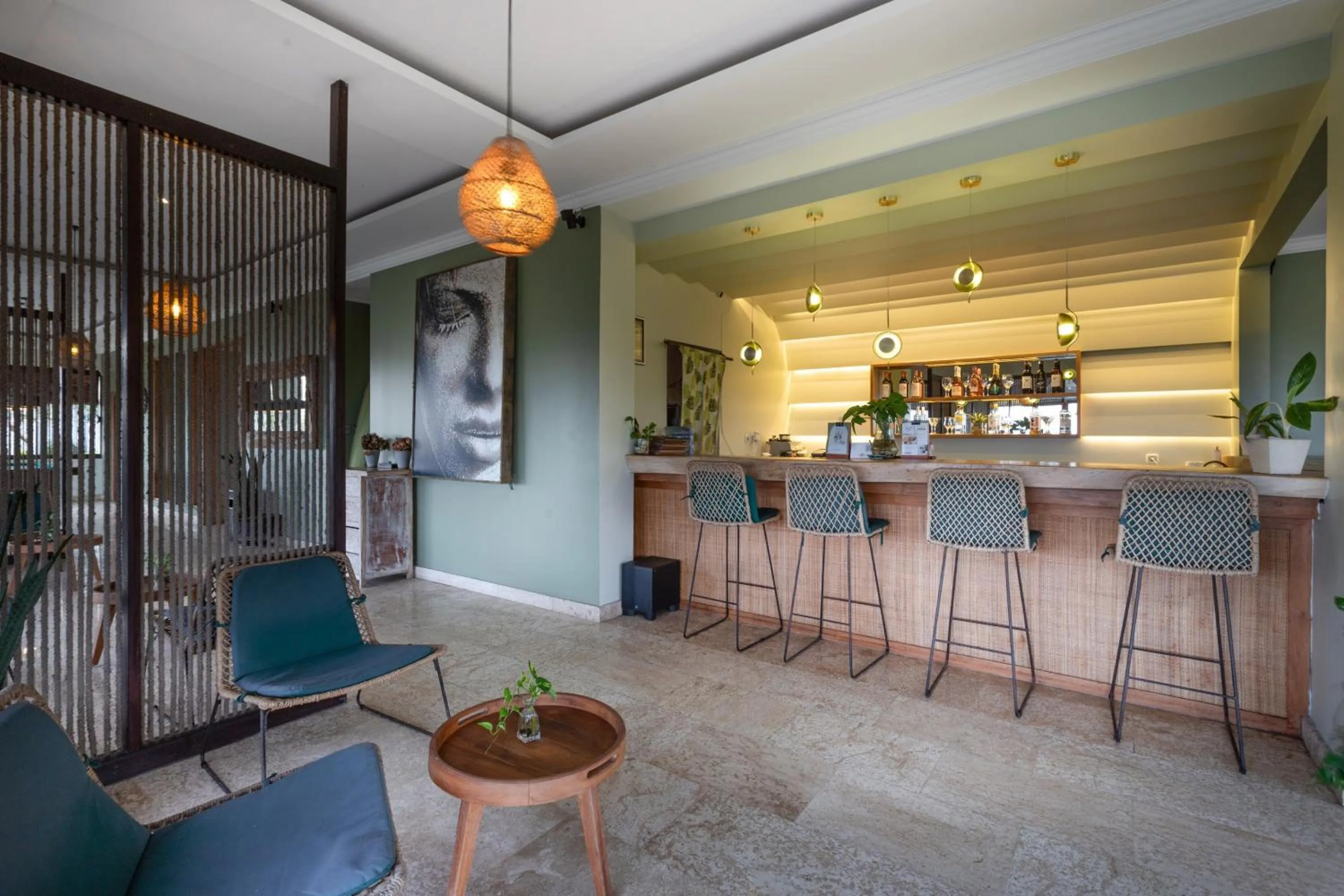 Lounge or bar in Nunamkhalu Private Villa and Spa