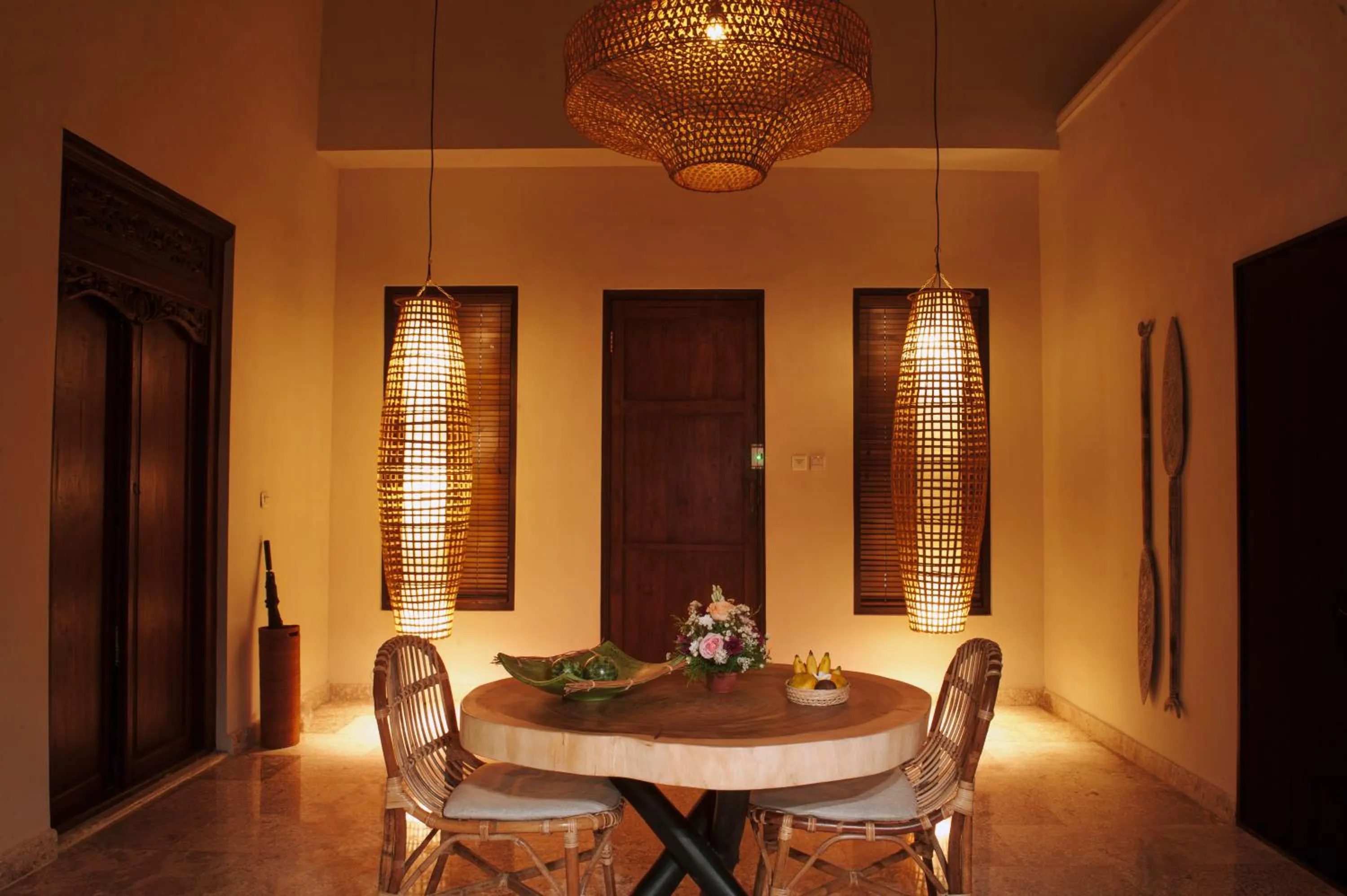 Dining area in Nunamkhalu Private Villa and Spa