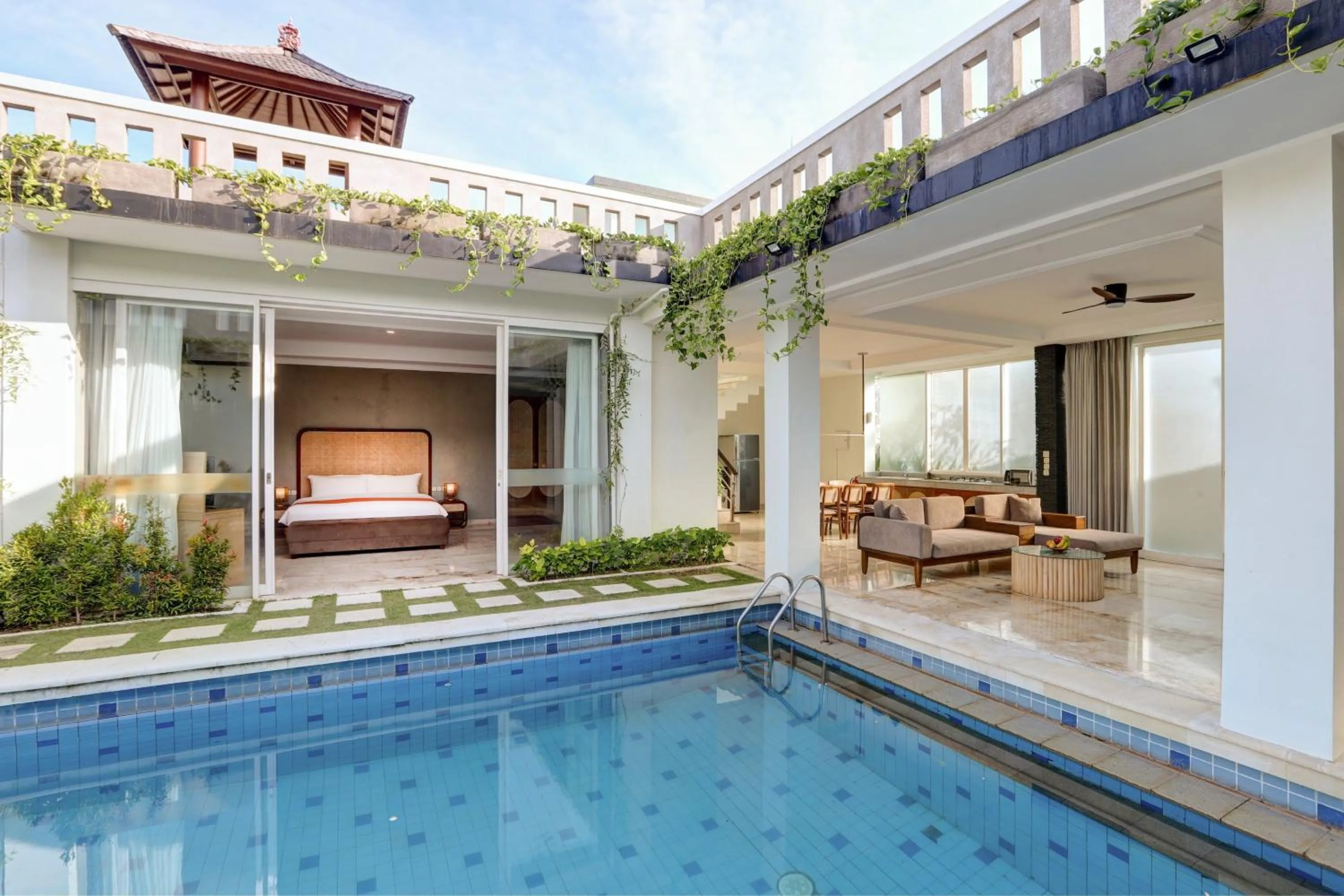 Pool view in Nunamkhalu Private Villa and Spa