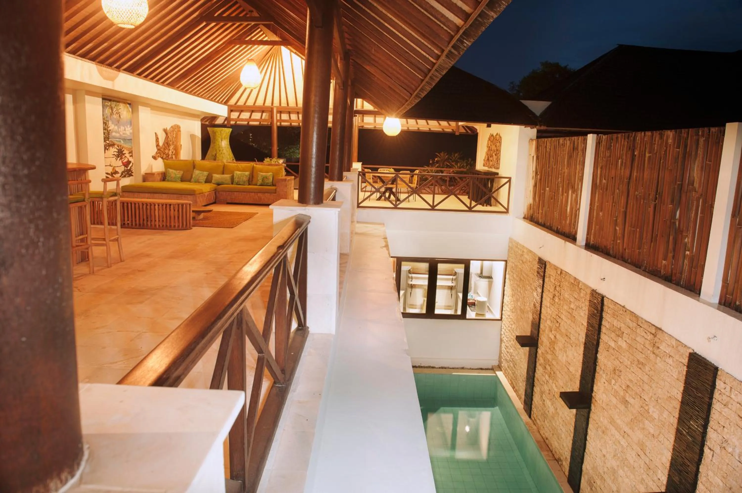 Swimming pool in Nunamkhalu Private Villa and Spa