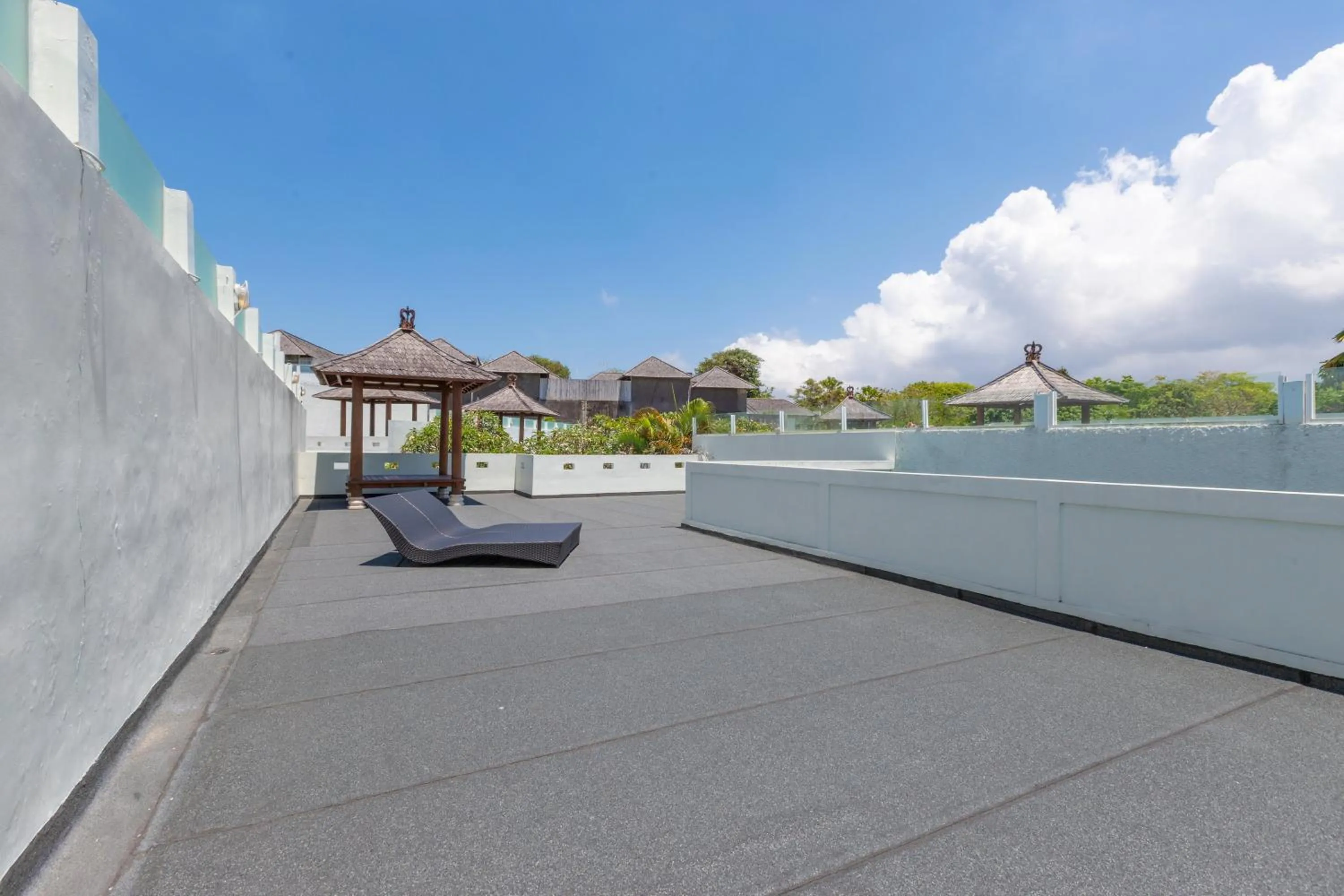 Day in Nunamkhalu Private Villa and Spa