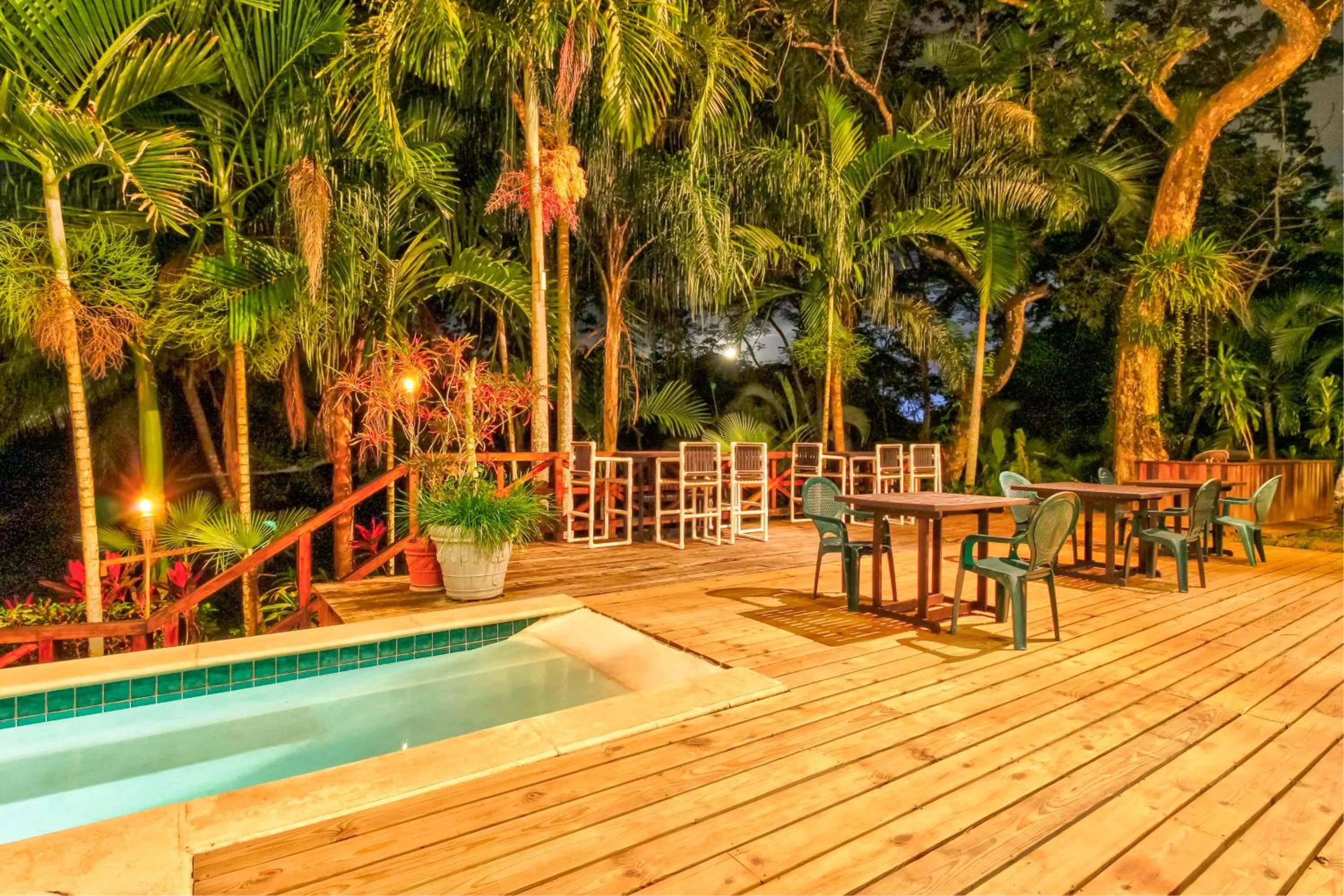 Toucan Suite @ Mahogany Hall
