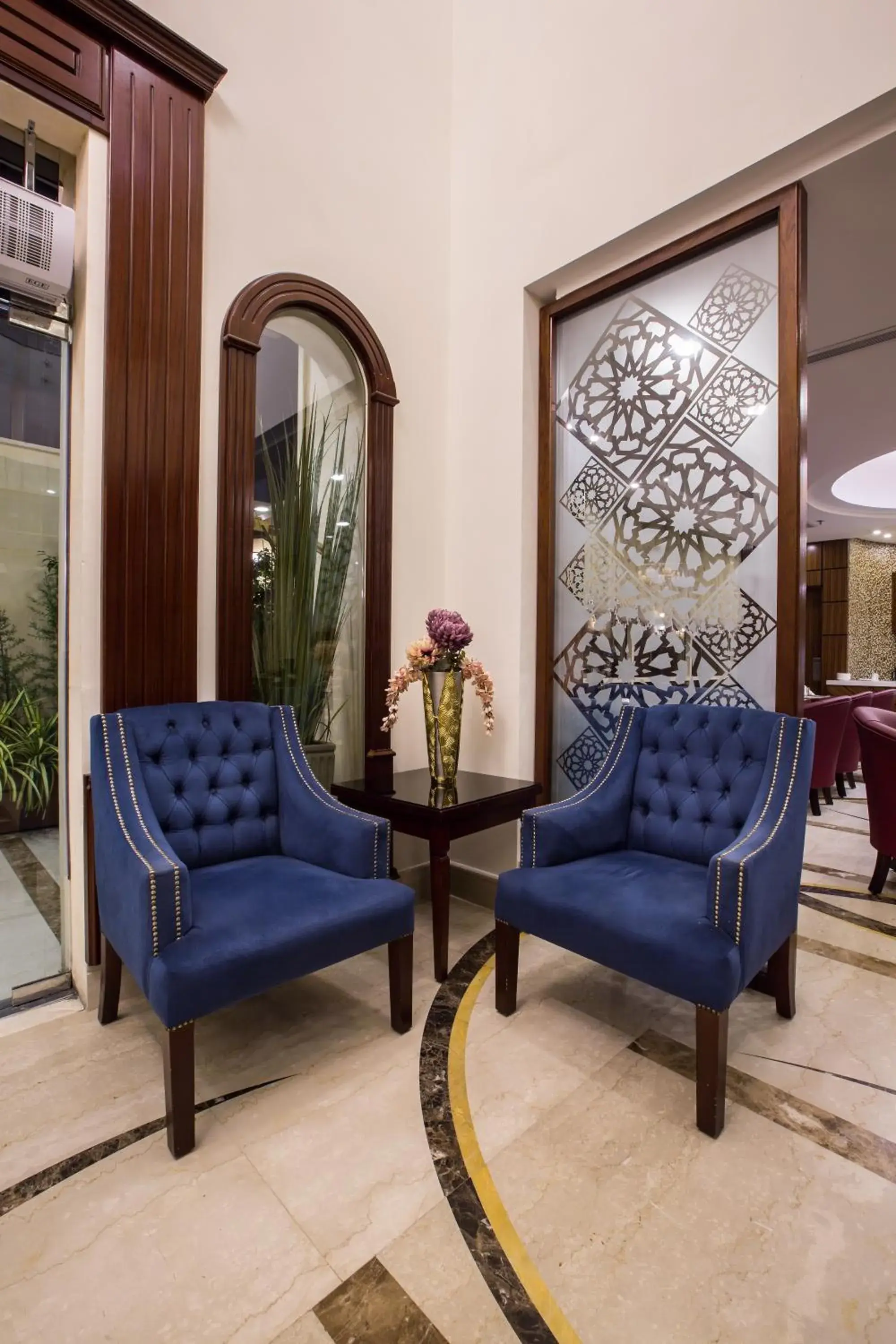 Property building in Sun Park Hotel Suites Property building in Sun Park Hotel Suites