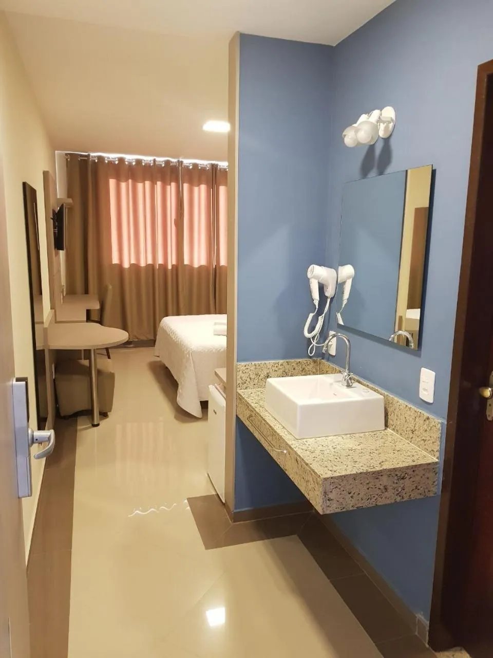 Bathroom in Paracambi Top Hotel