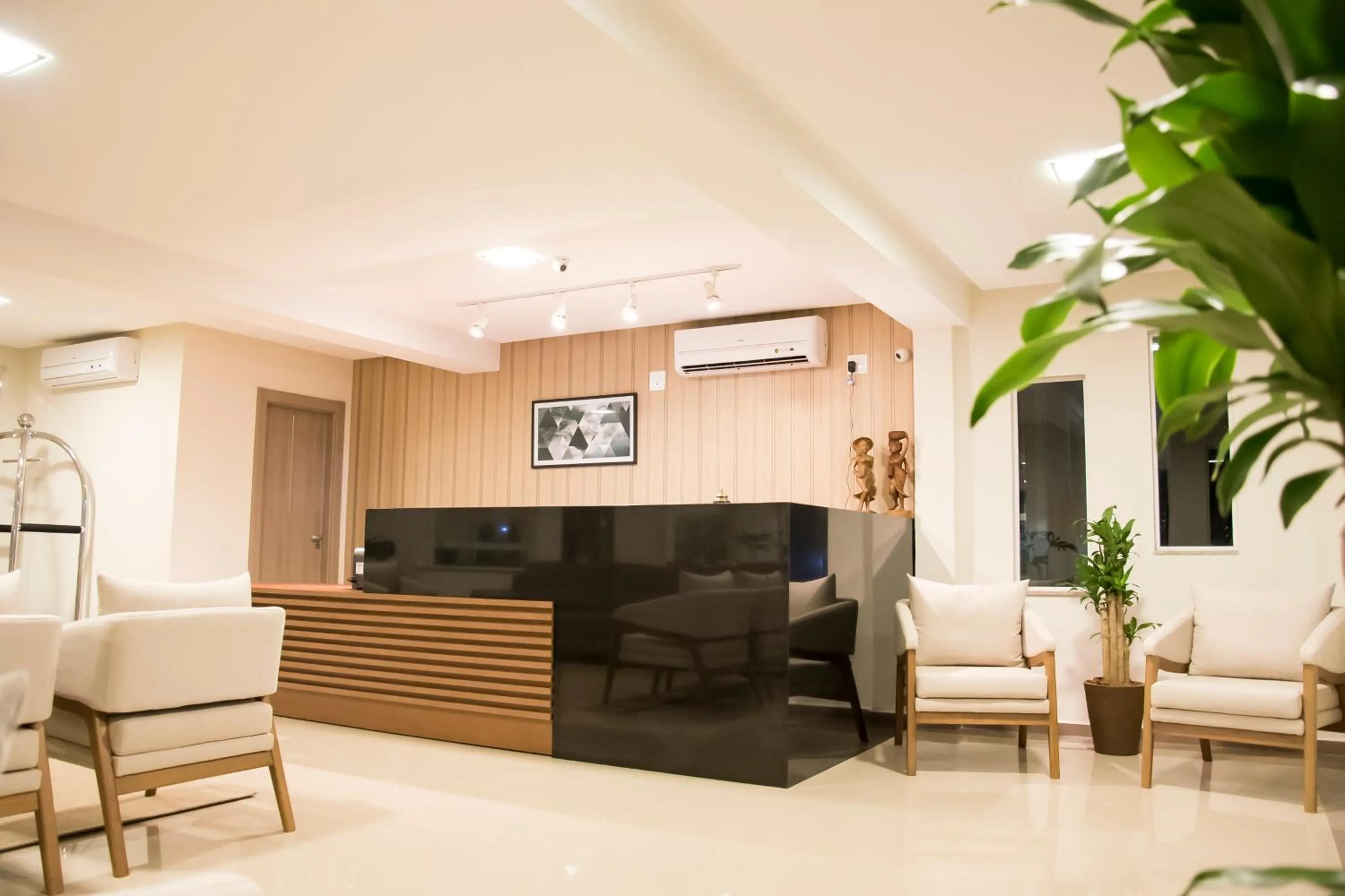Lobby or reception in Paracambi Top Hotel