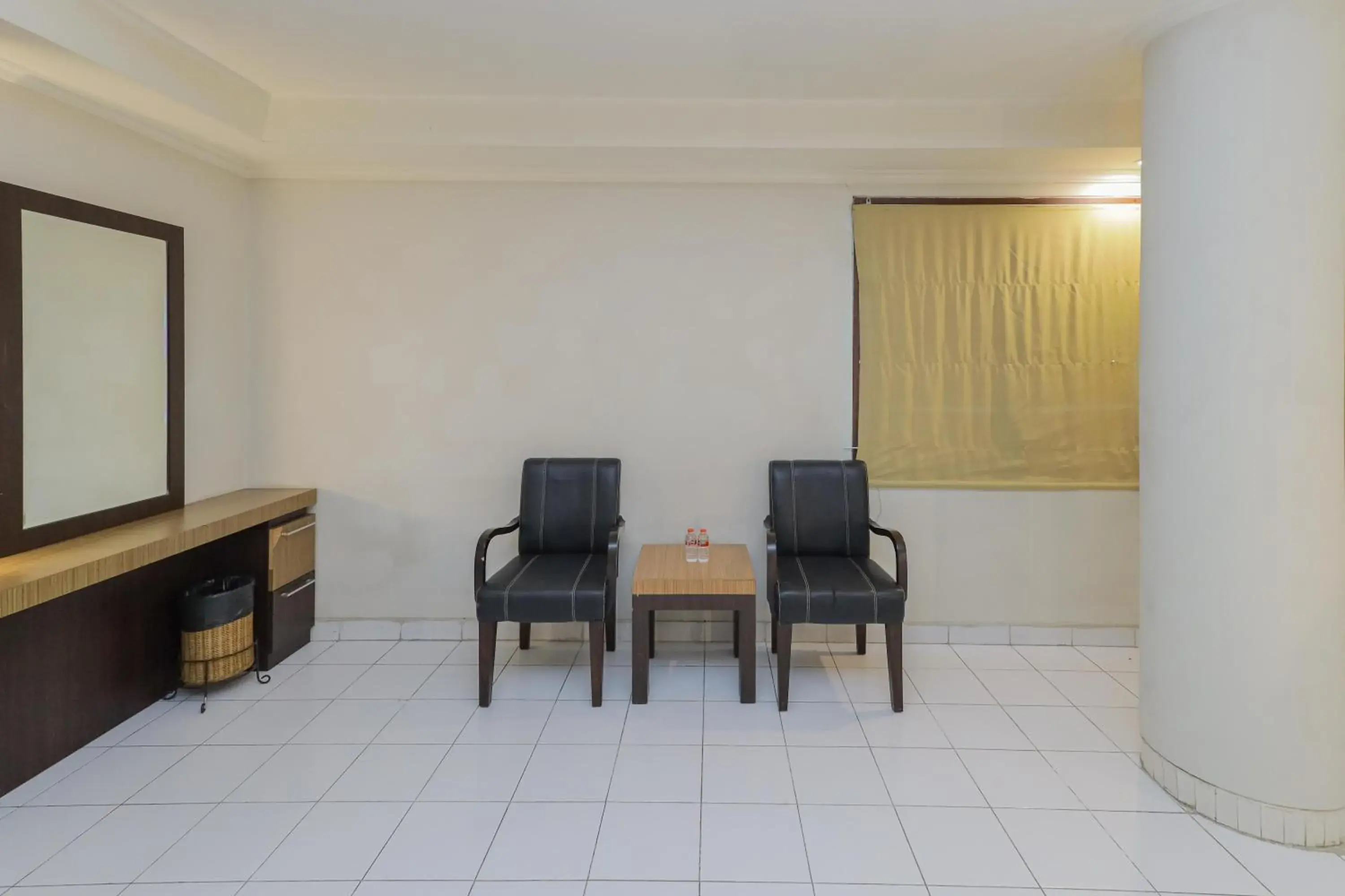 Seating area in Urbanview Hotel Taman Suci Denpasar Bali Seating area in Urbanview Hotel Taman Suci Denpasar Bali