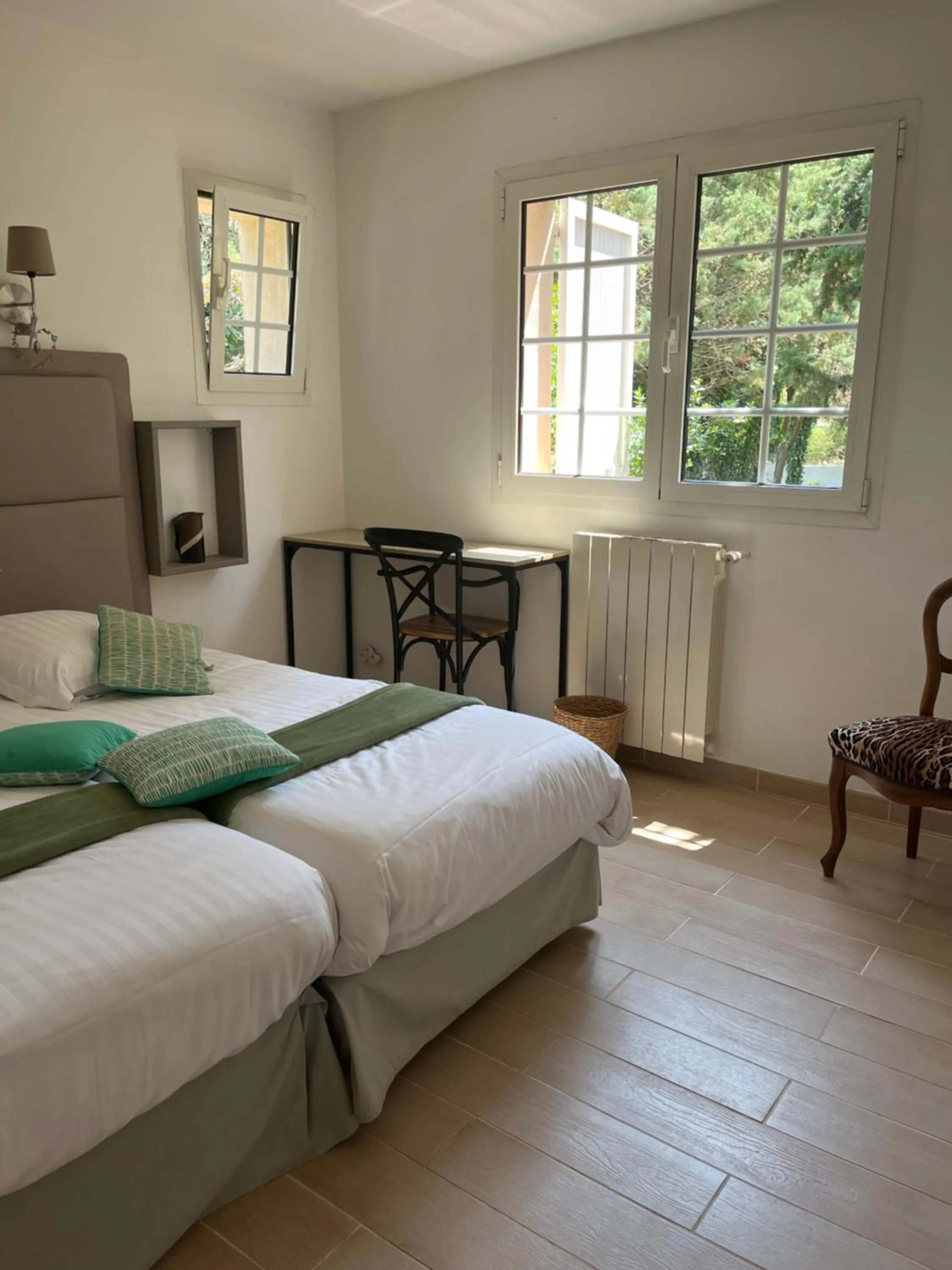 Bed in LE CHÊNE ET L'EAU