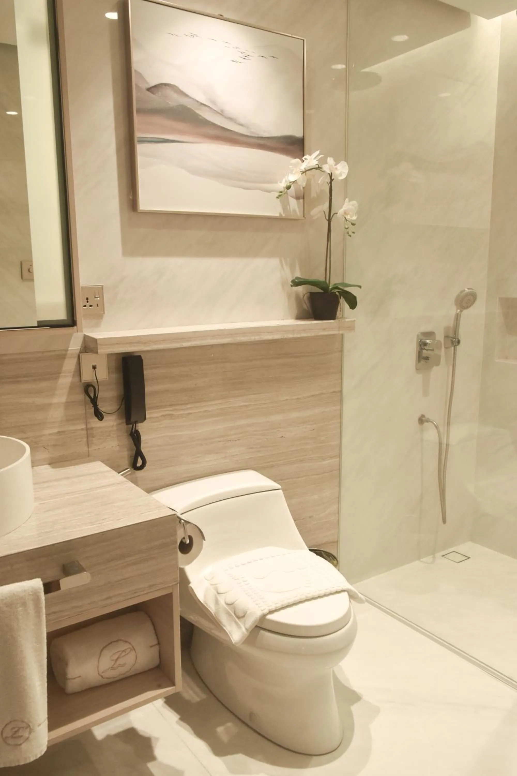 The Lake Hotel Tagaytay