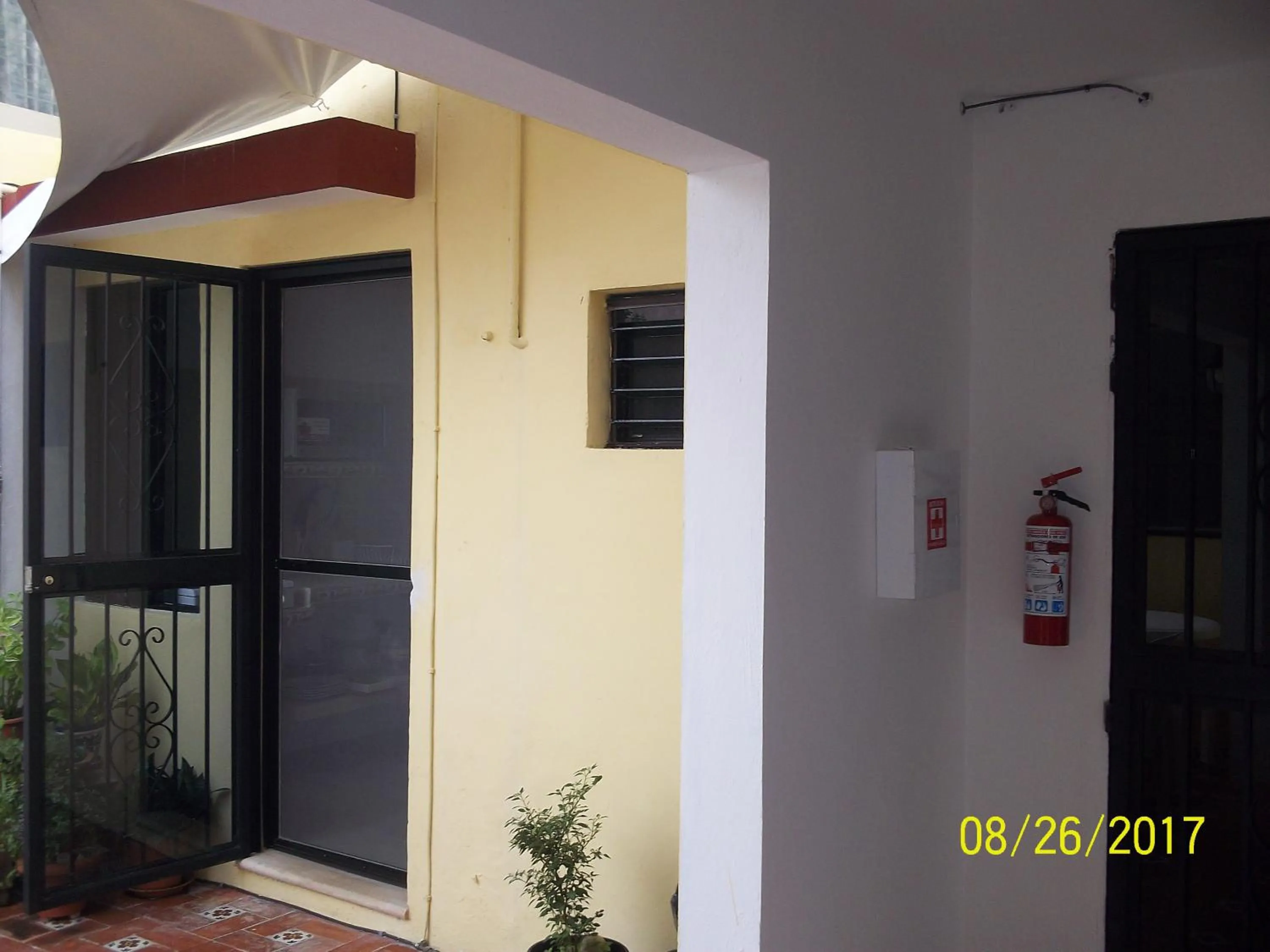 Property building in La Casa del Chac