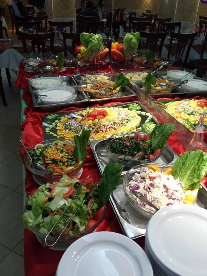 Food and drinks in Al Jazeera Royal Hotel