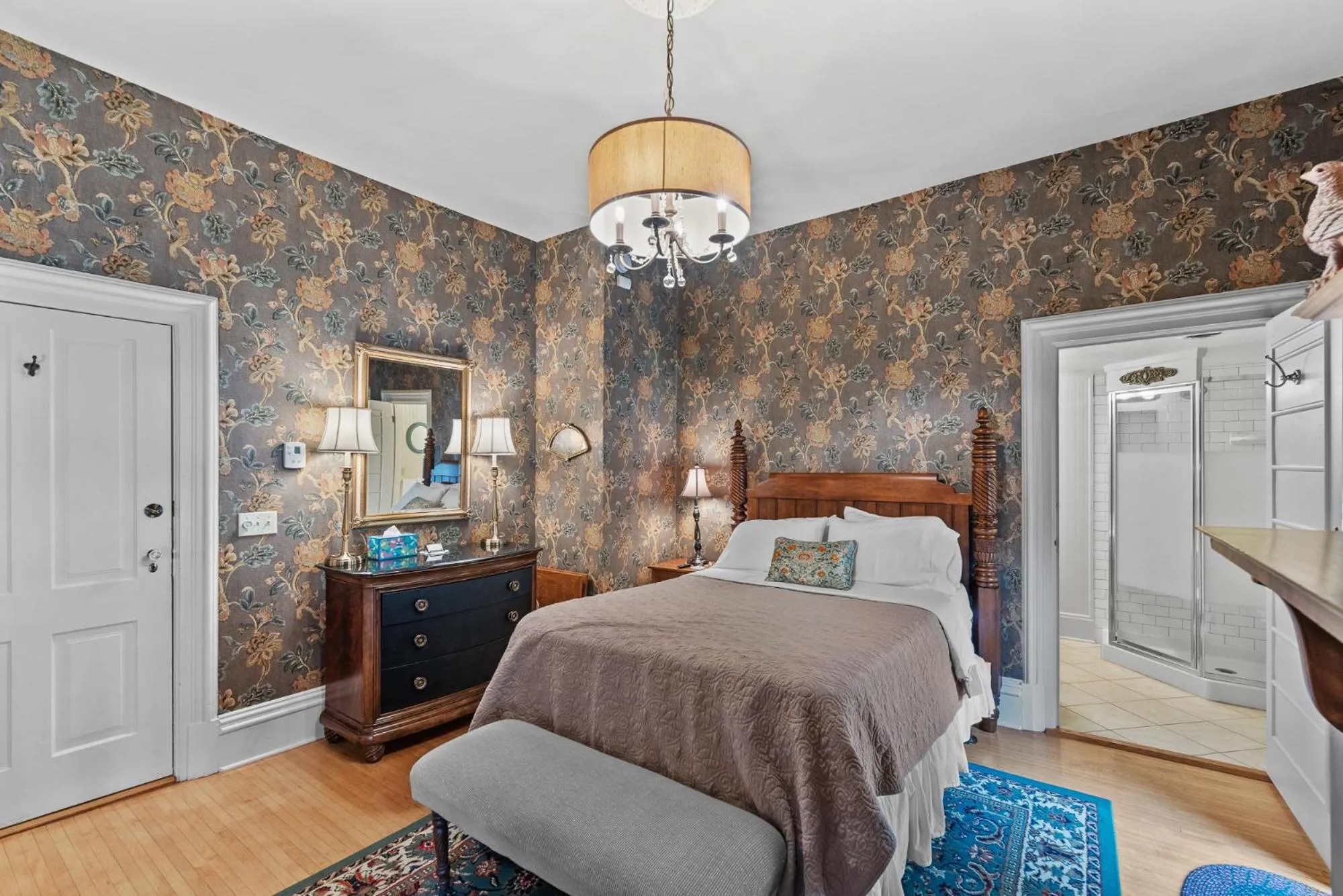 Bed in The Foxglove Inn