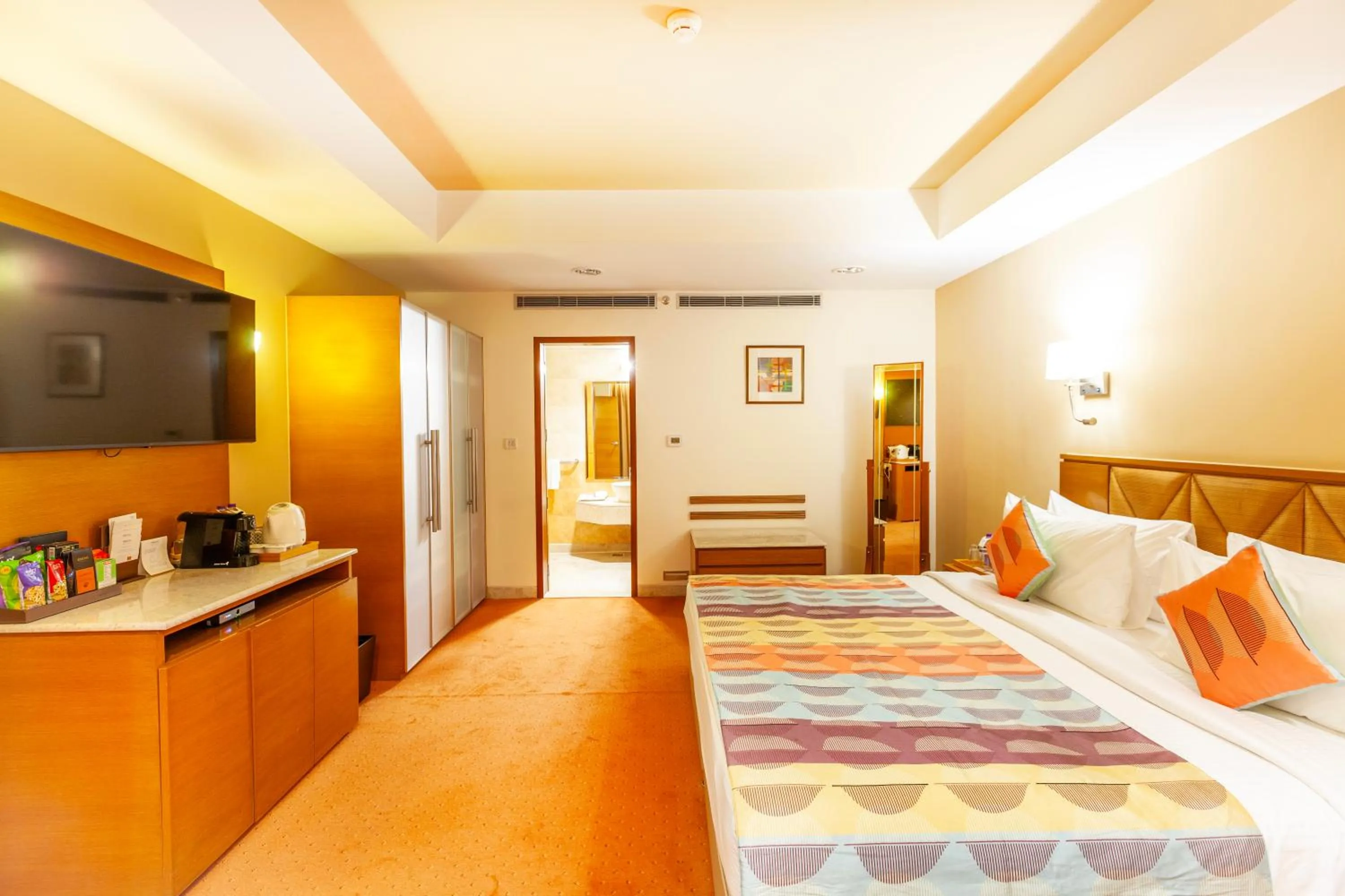Bed in Fortune Park Lake City, Thane - Member ITC Hotels' Group