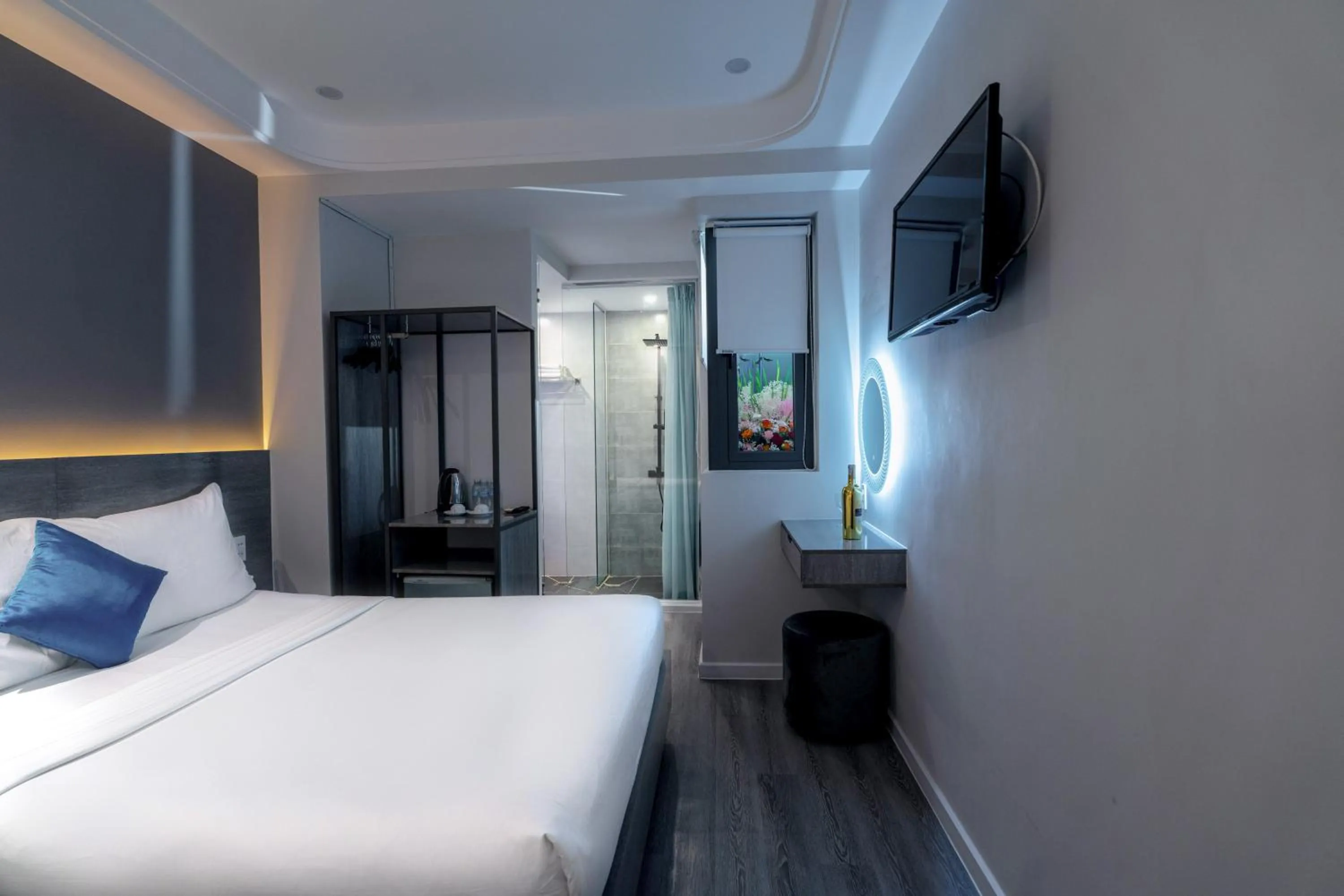 Photo of the whole room, Bed in Ruby Saigon Hotel - Ben Thanh