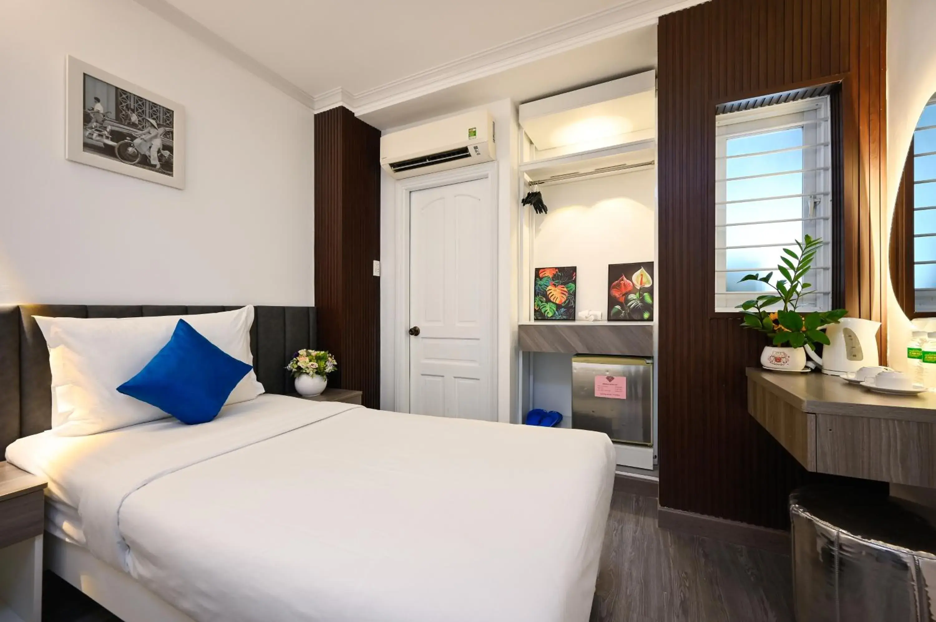 Photo of the whole room, Bed in Ruby Saigon Hotel - Ben Thanh Photo of the whole room, Bed in Ruby Saigon Hotel - Ben Thanh