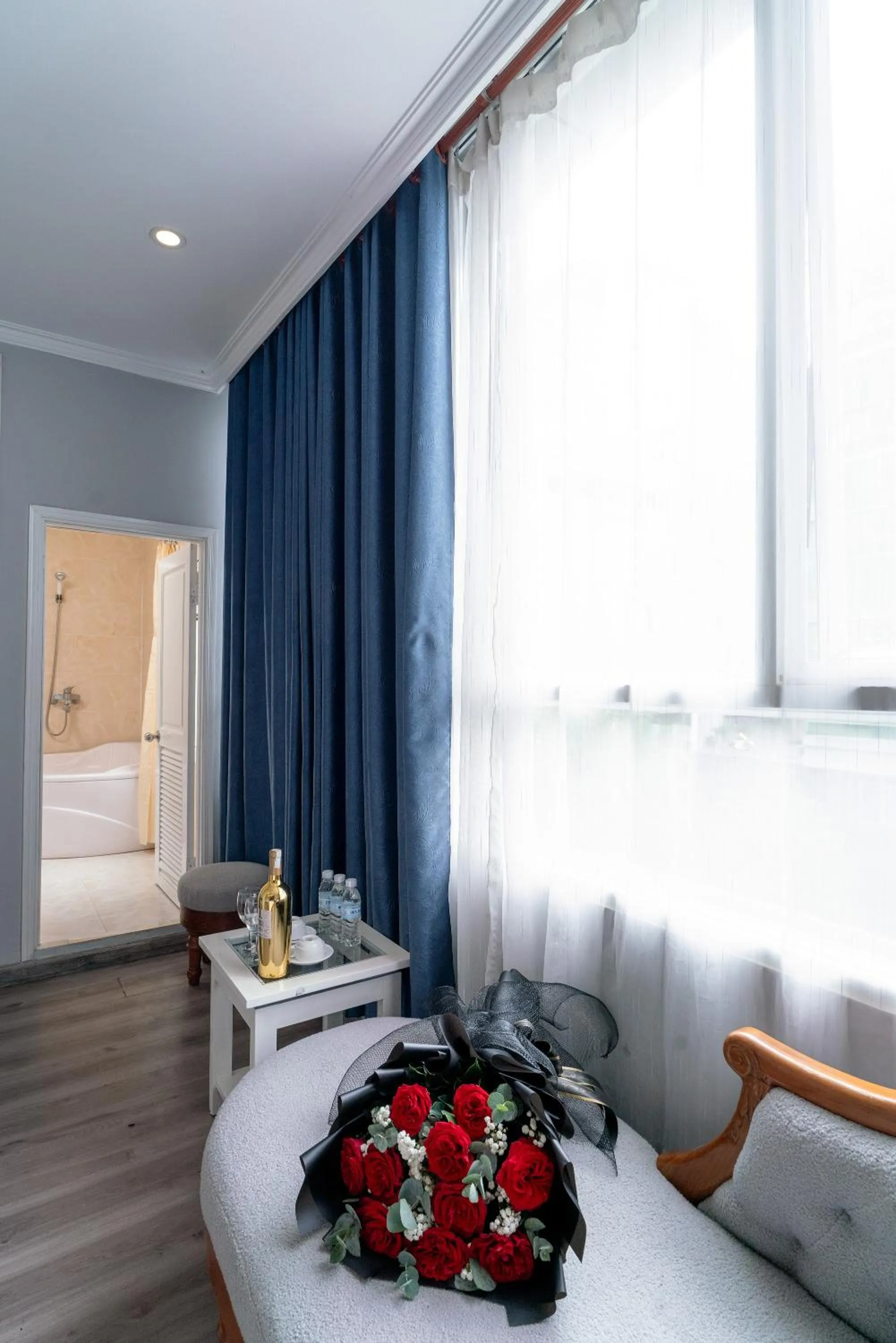 Bedroom, Bed in Ruby Saigon Hotel - Ben Thanh