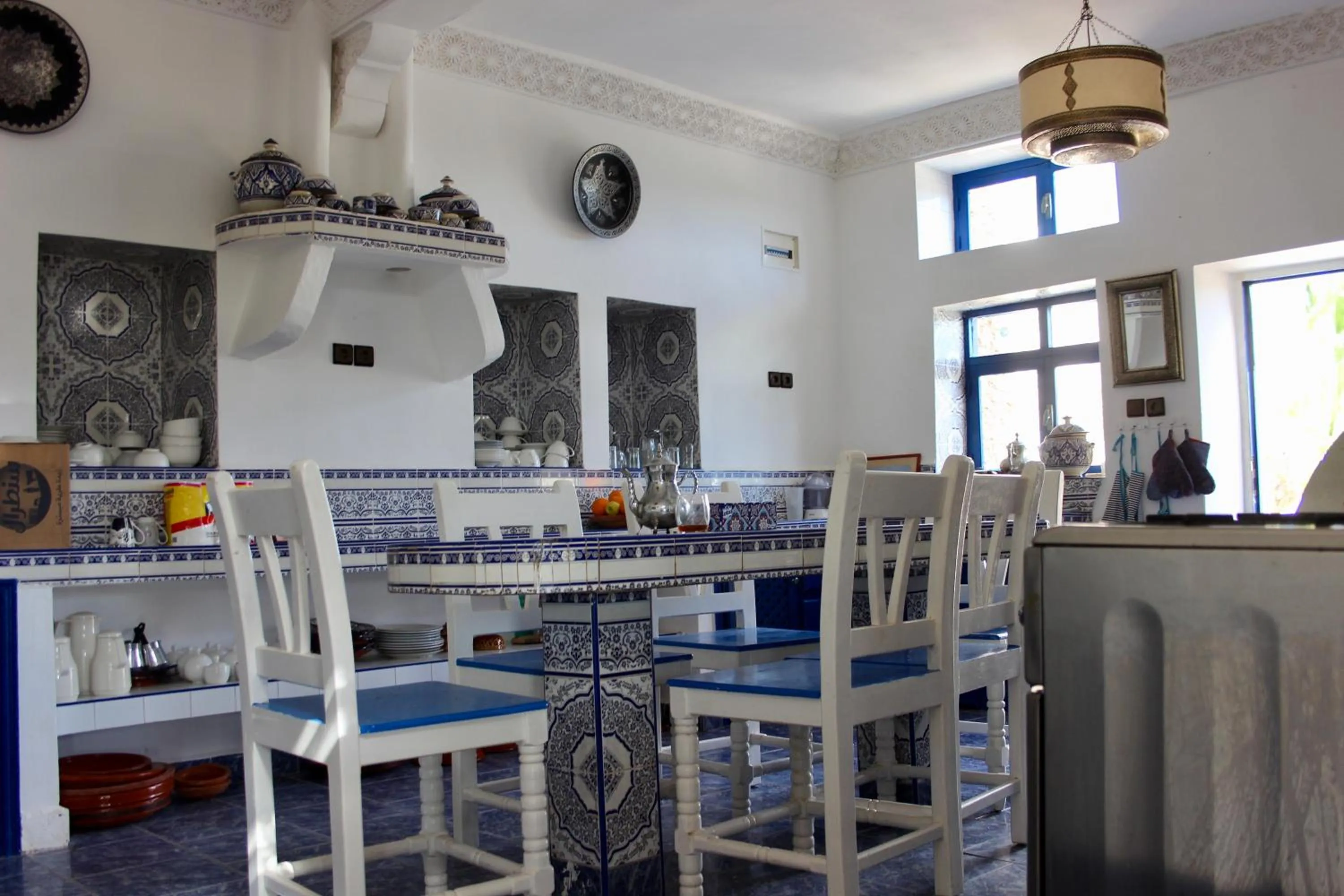 Restaurant/places to eat in L'Air De La Mer