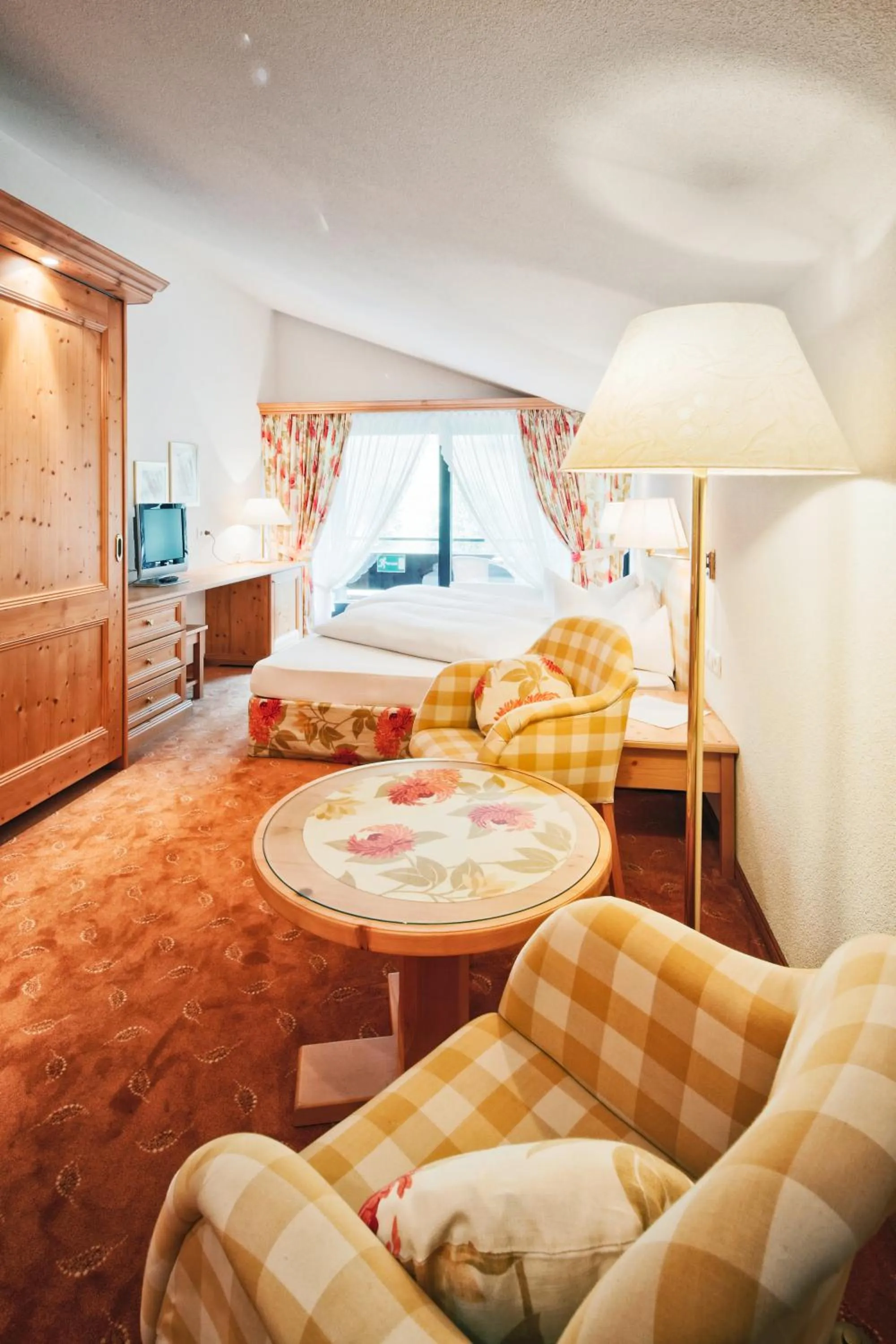 Photo of the whole room, Bed in Hotel Pfeifer