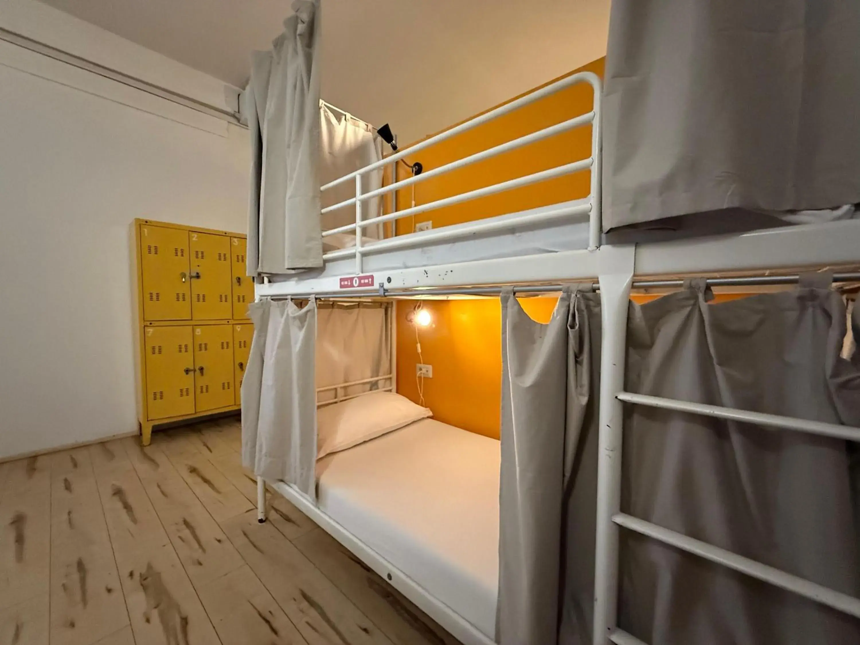 Bedroom, Bed in QUO Milano Bedroom, Bed in QUO Milano