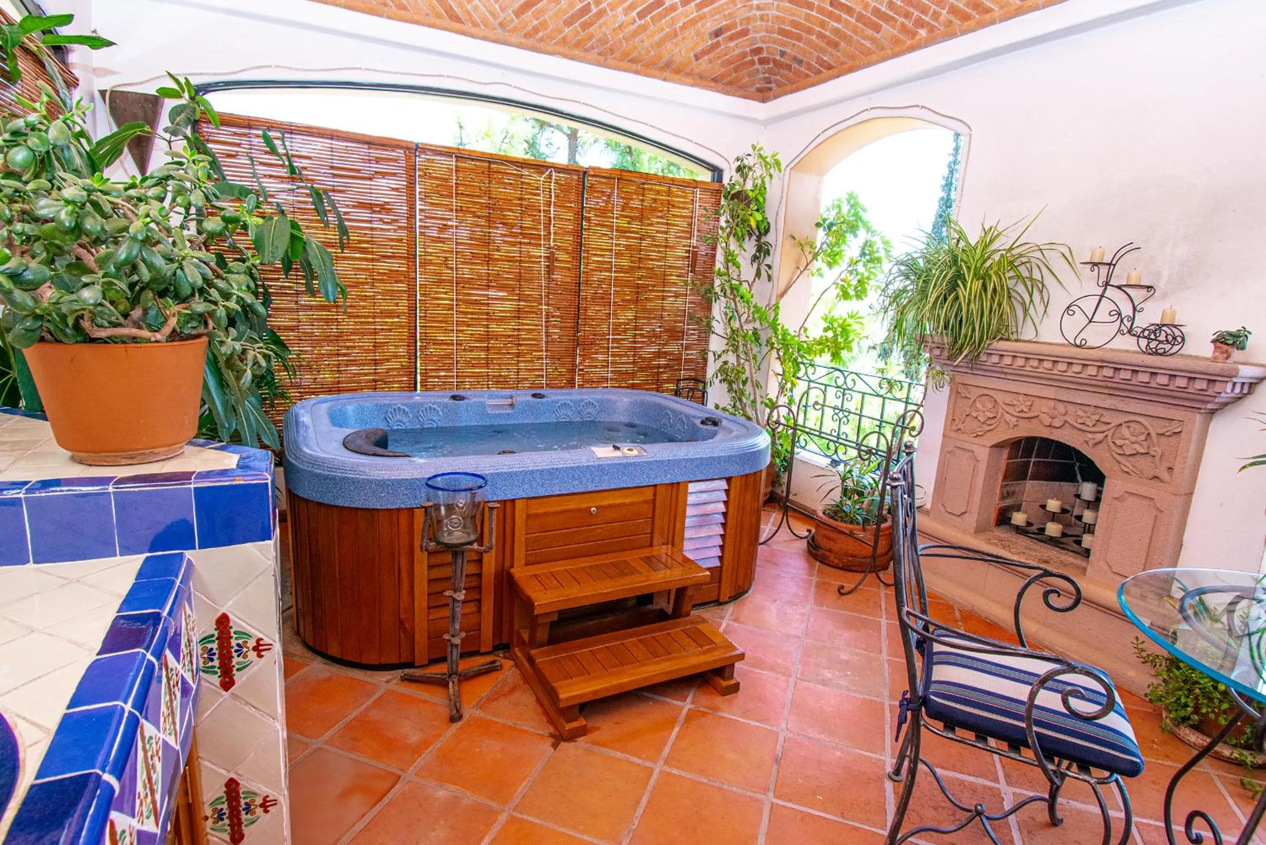 Balcony/Terrace in Casa Estrella de la Valenciana Hotel Boutique