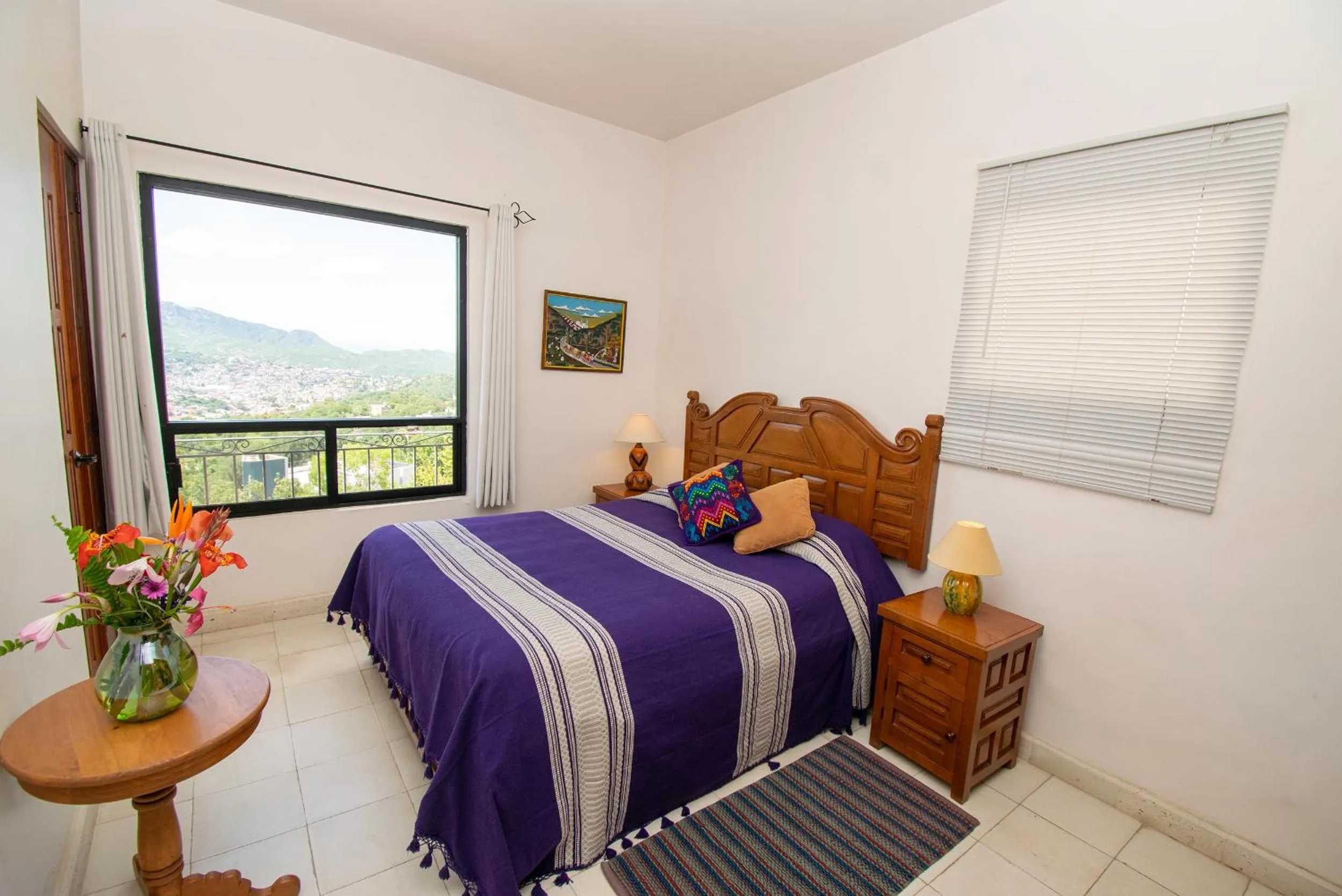 Bed in Casa Estrella de la Valenciana Hotel Boutique