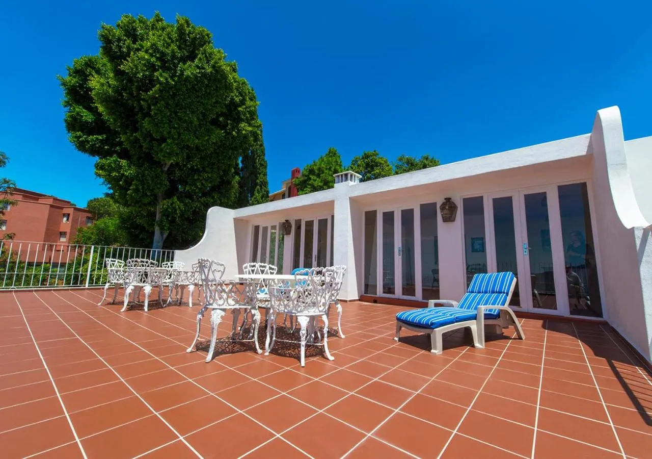 Property building in Casa Estrella de la Valenciana Hotel Boutique