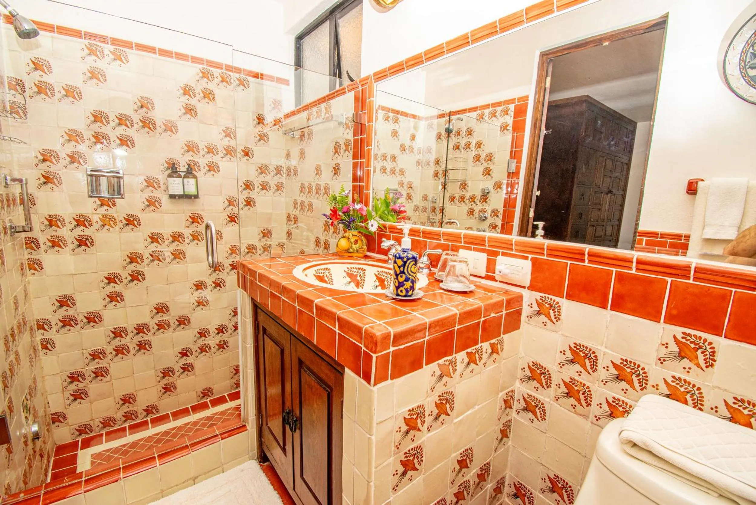 Shower in Casa Estrella de la Valenciana Hotel Boutique