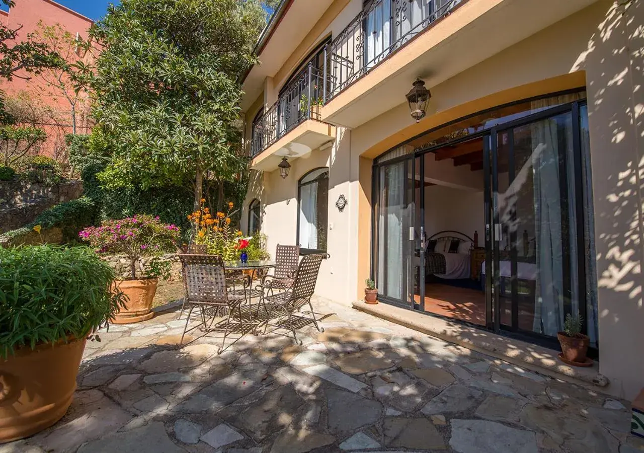 Facade/entrance in Casa Estrella de la Valenciana Hotel Boutique Facade/entrance in Casa Estrella de la Valenciana Hotel Boutique