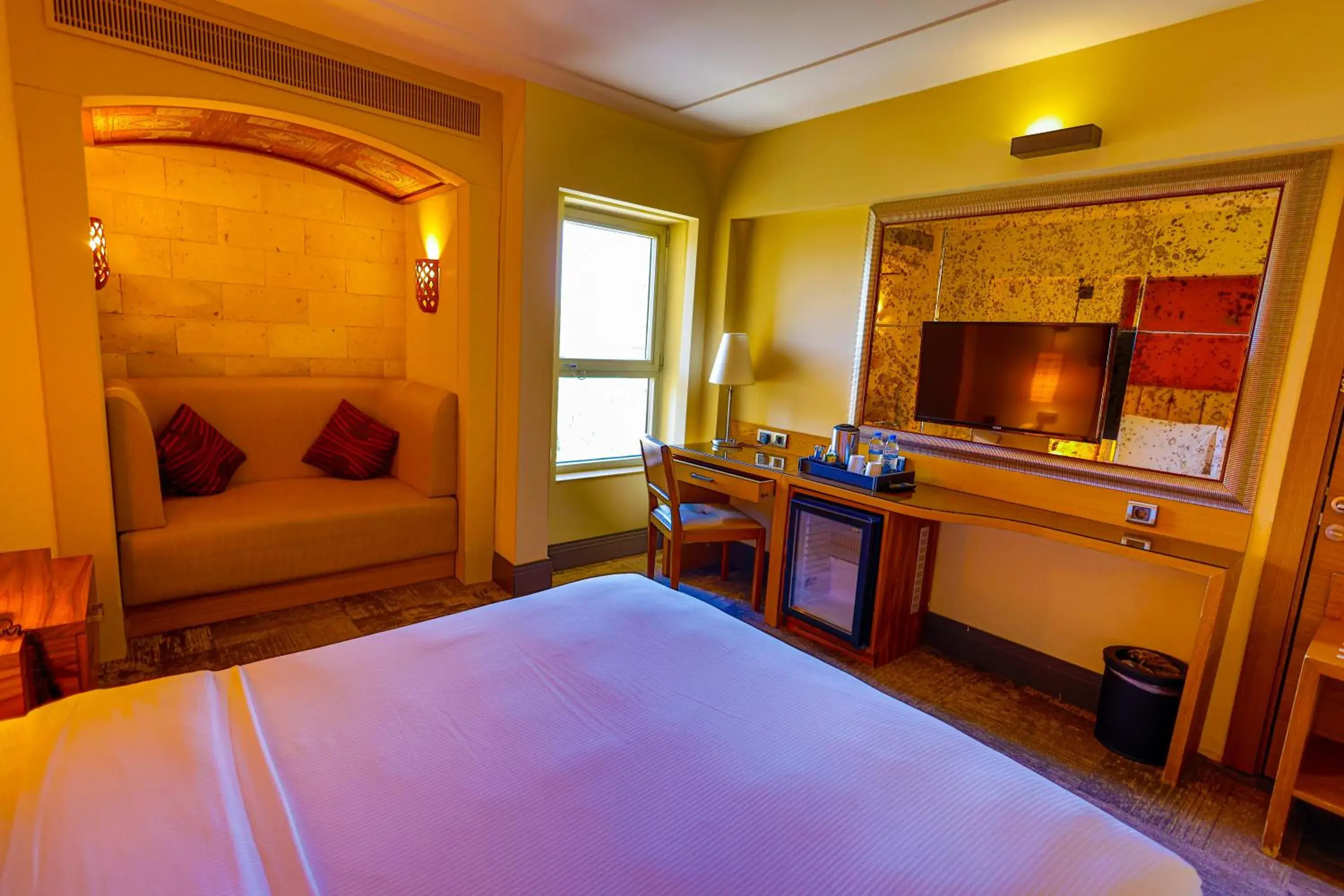 Bed in DoubleTree By Hilton Avanos Cappadocia Bed in DoubleTree By Hilton Avanos Cappadocia