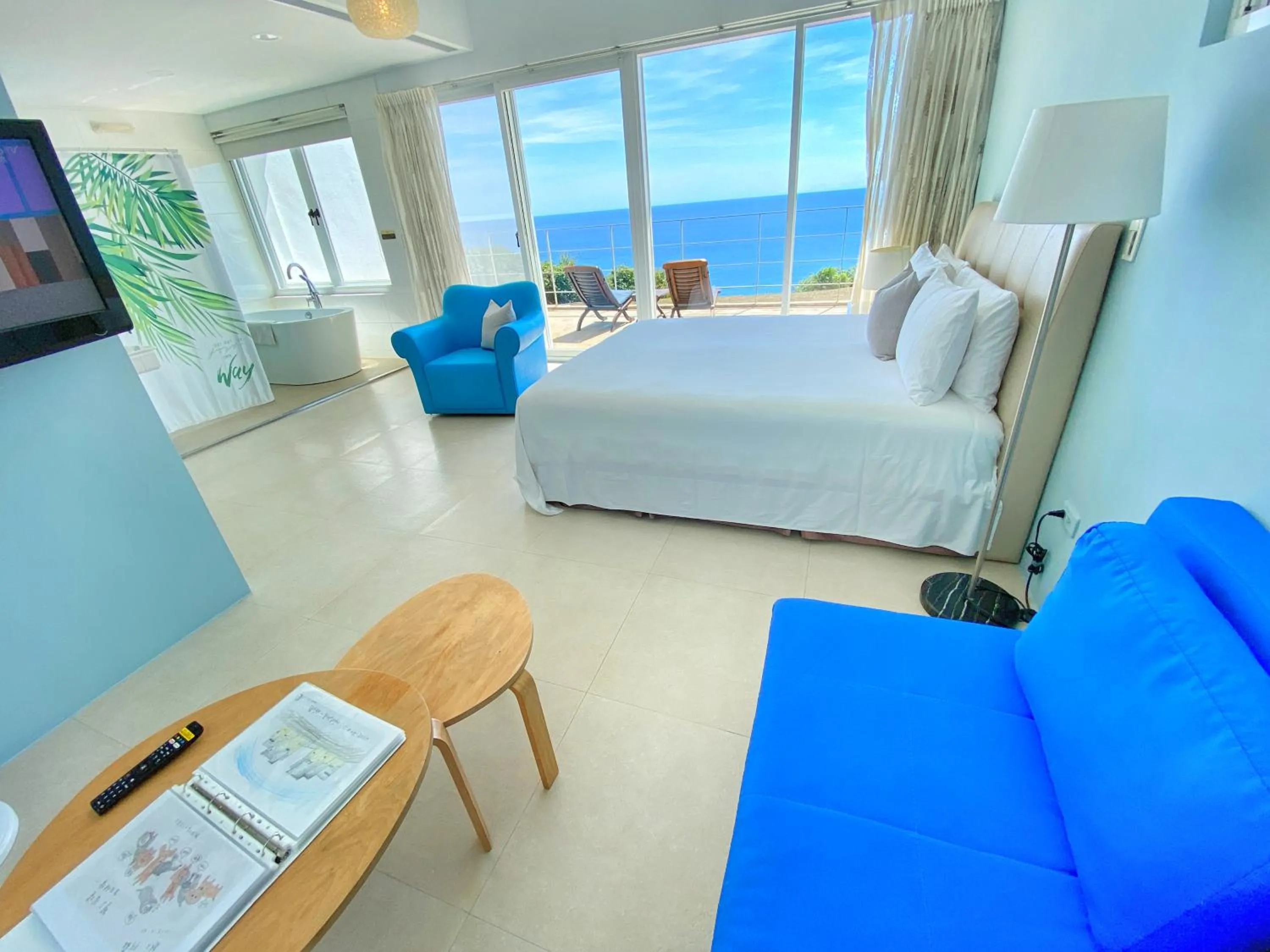 Bed in Kenting Ocean Paradise Resort