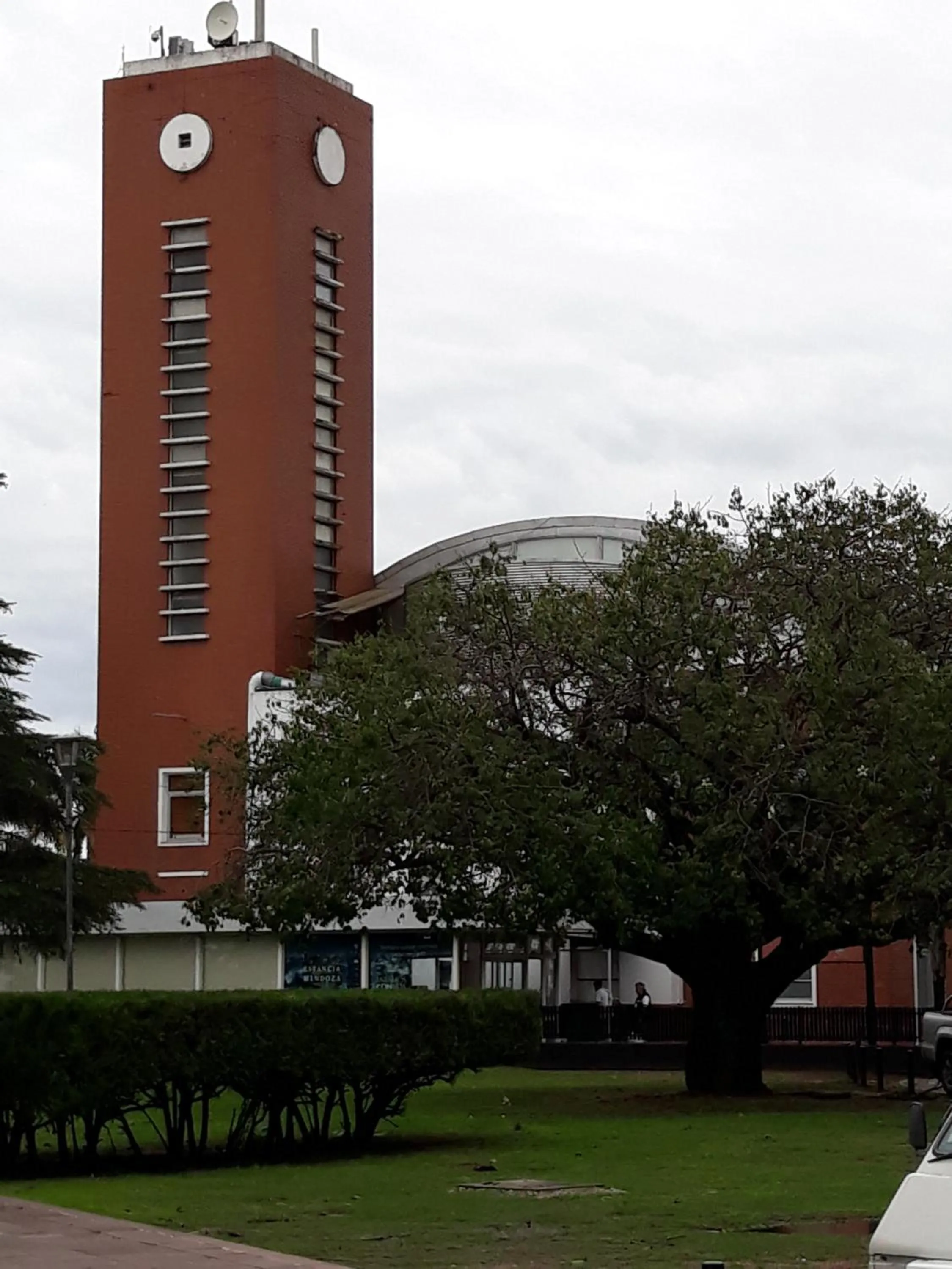 Nearby landmark in Laprida 519