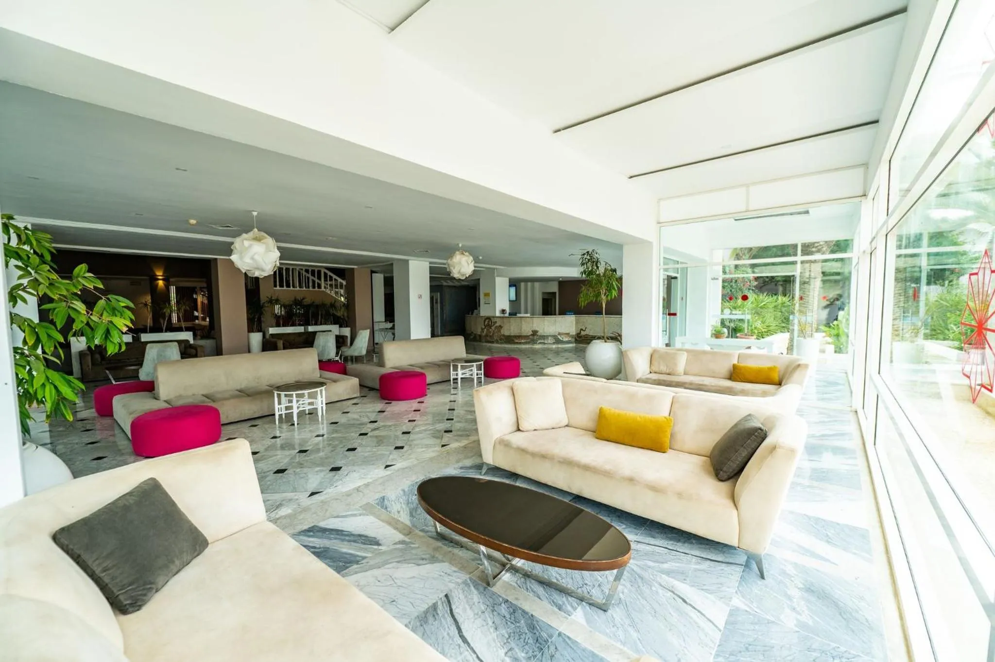 Living room in Golden Tulip Président Hammamet