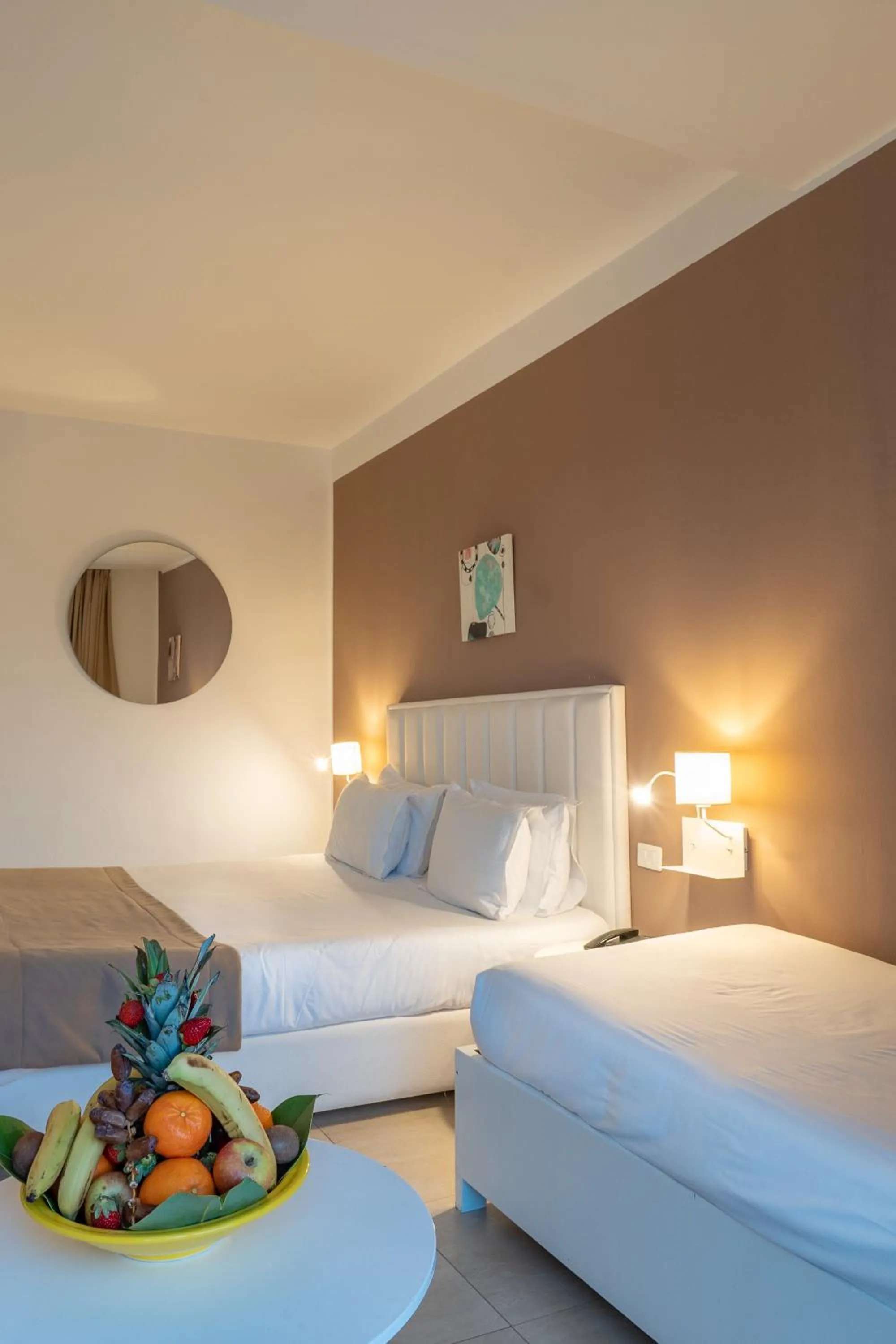 Bedroom, Bed in Golden Tulip Président Hammamet