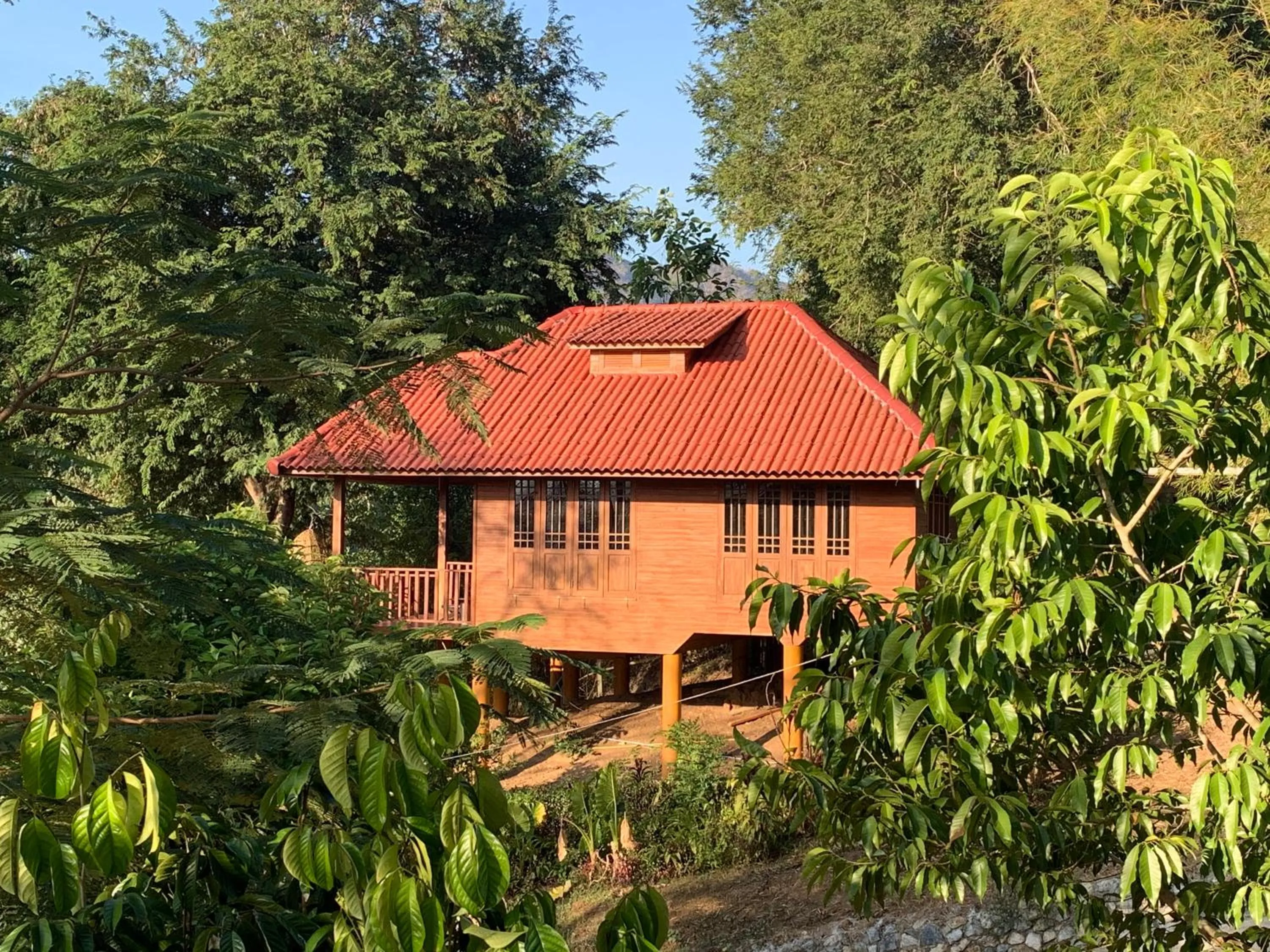 BaanRai KhunYa บ้านไร่คุณย่า