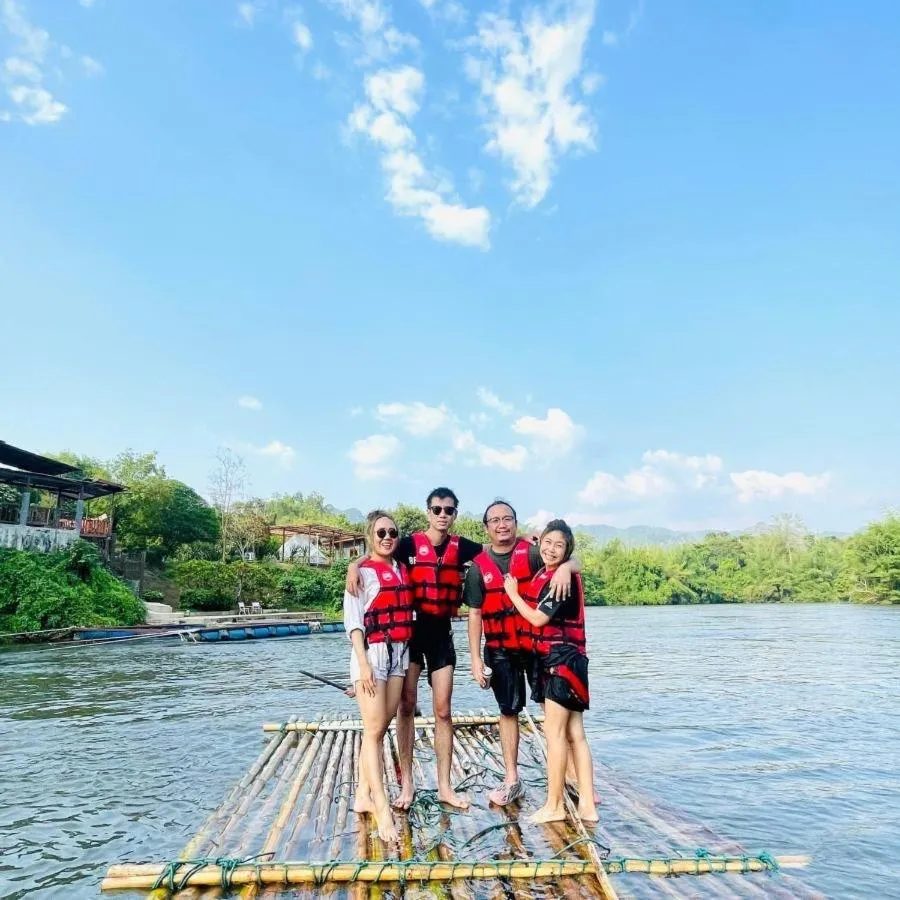 BaanRai KhunYa บ้านไร่คุณย่า