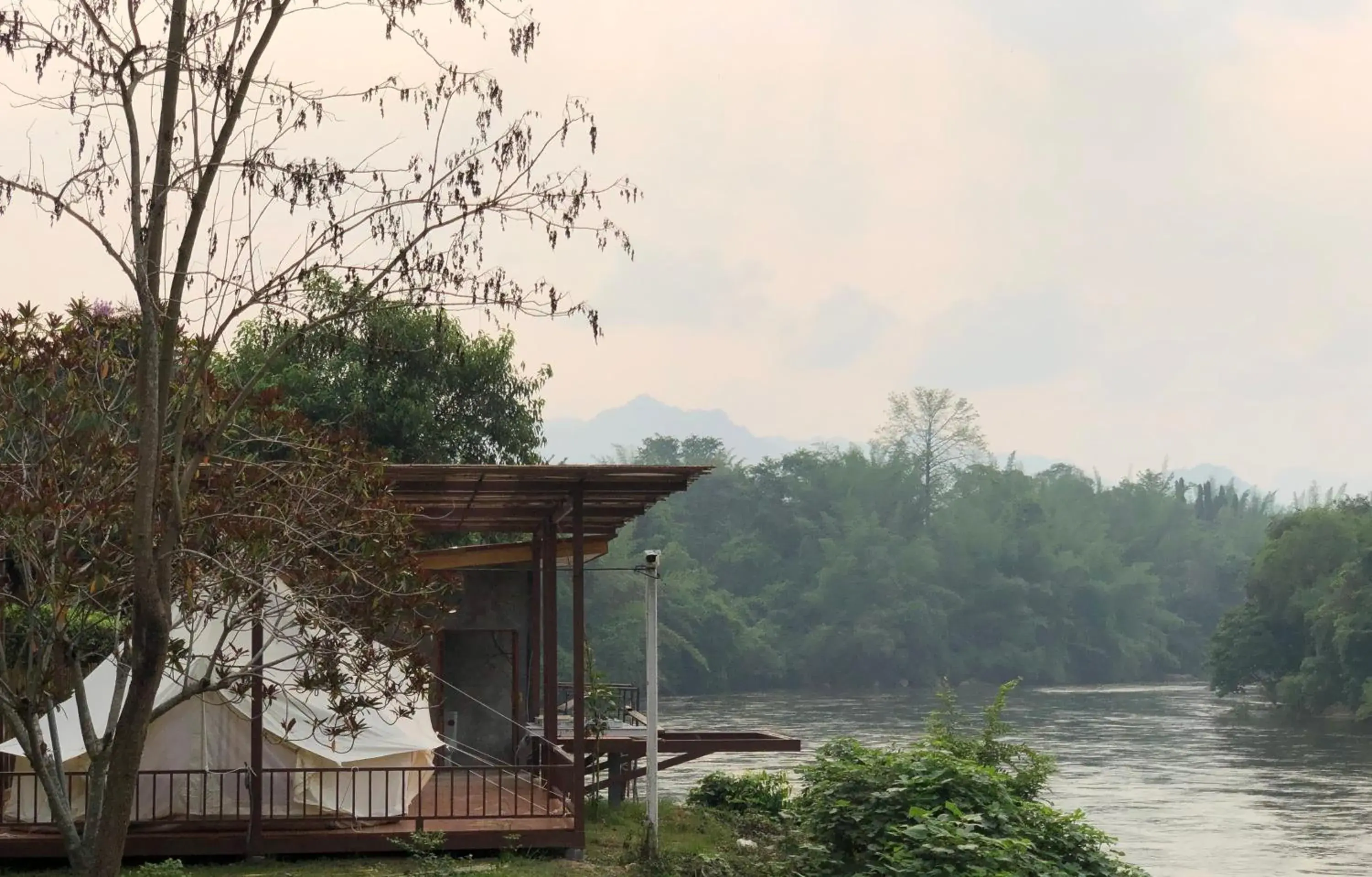 Tent in BaanRai KhunYa บ้านไร่คุณย่า Tent in BaanRai KhunYa บ้านไร่คุณย่า