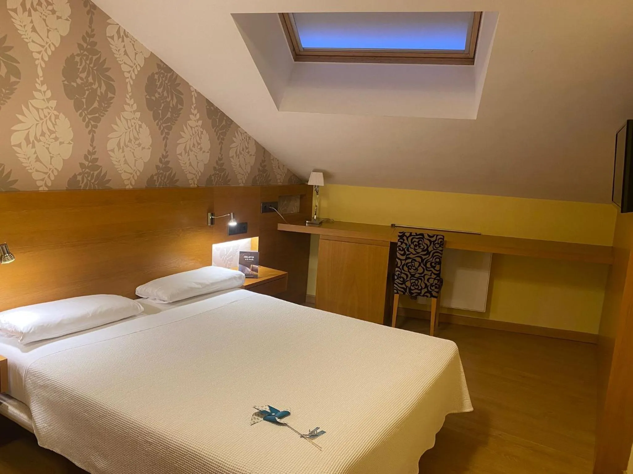 Bed in Hotel Nordés