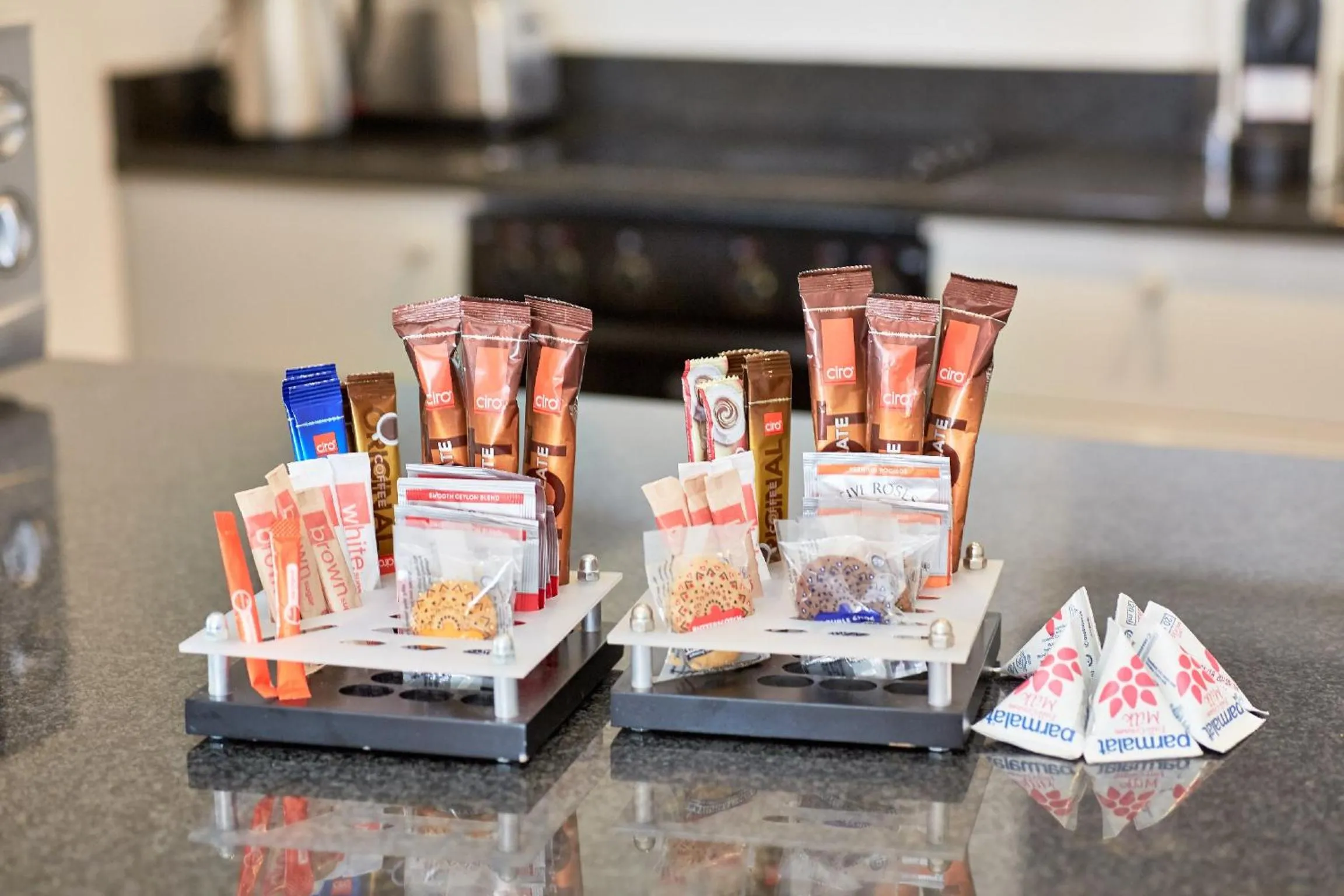 Coffee/tea facilities in First Group Riviera Suites