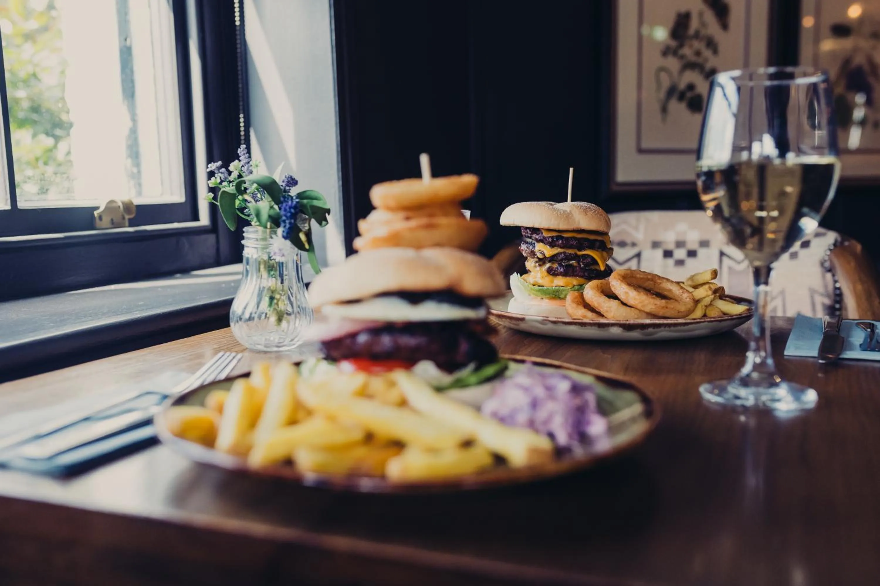 Food and drinks in The Bulls Head Hotel