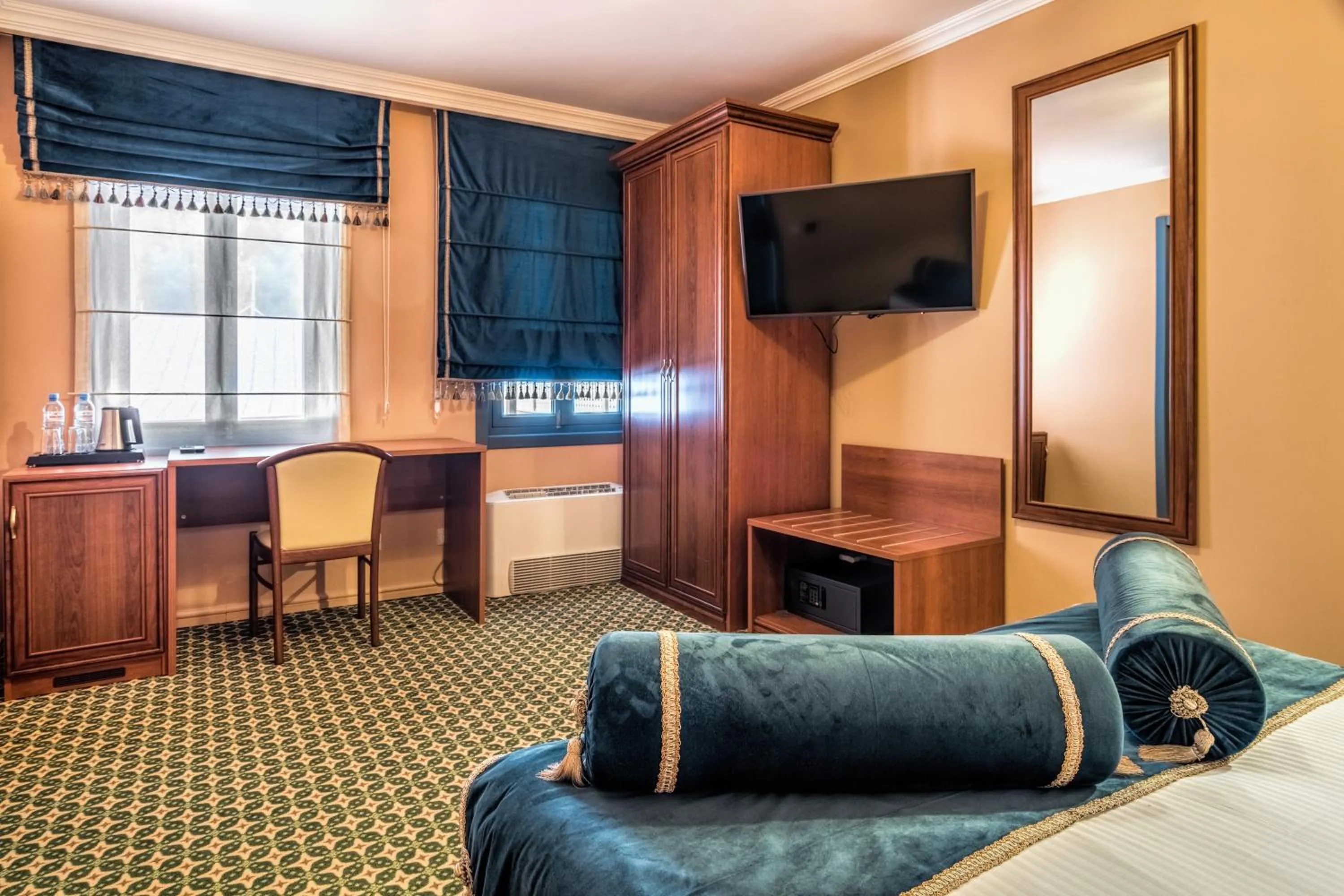 Coffee/tea facilities in Golden Tulip Borjomi