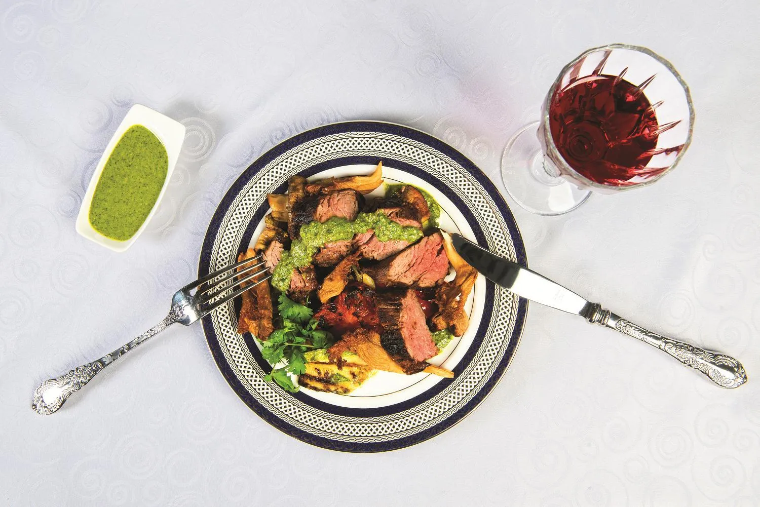 Restaurant/places to eat in Golden Tulip Borjomi