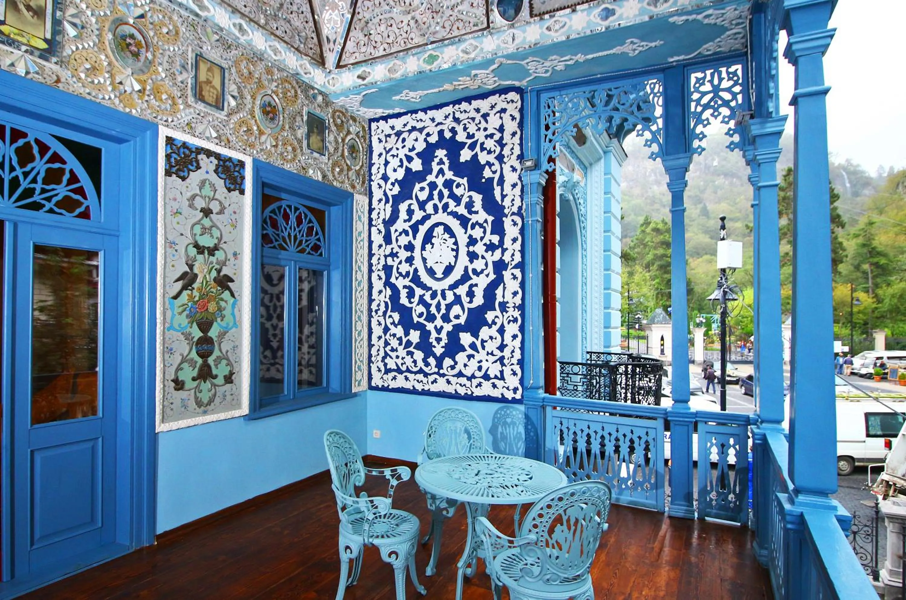 Balcony/Terrace in Golden Tulip Borjomi